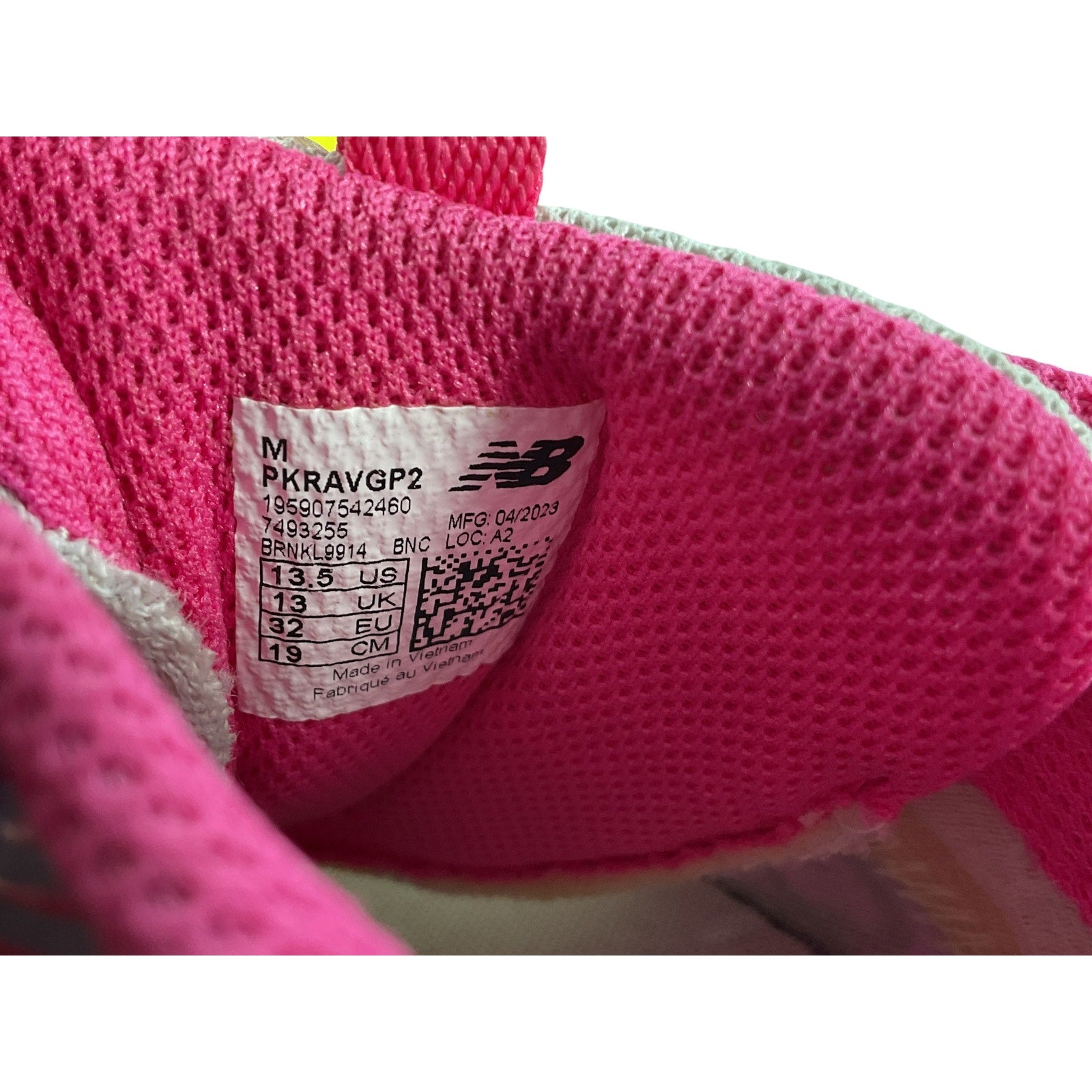 Tenis niña 13.5 (New balance)