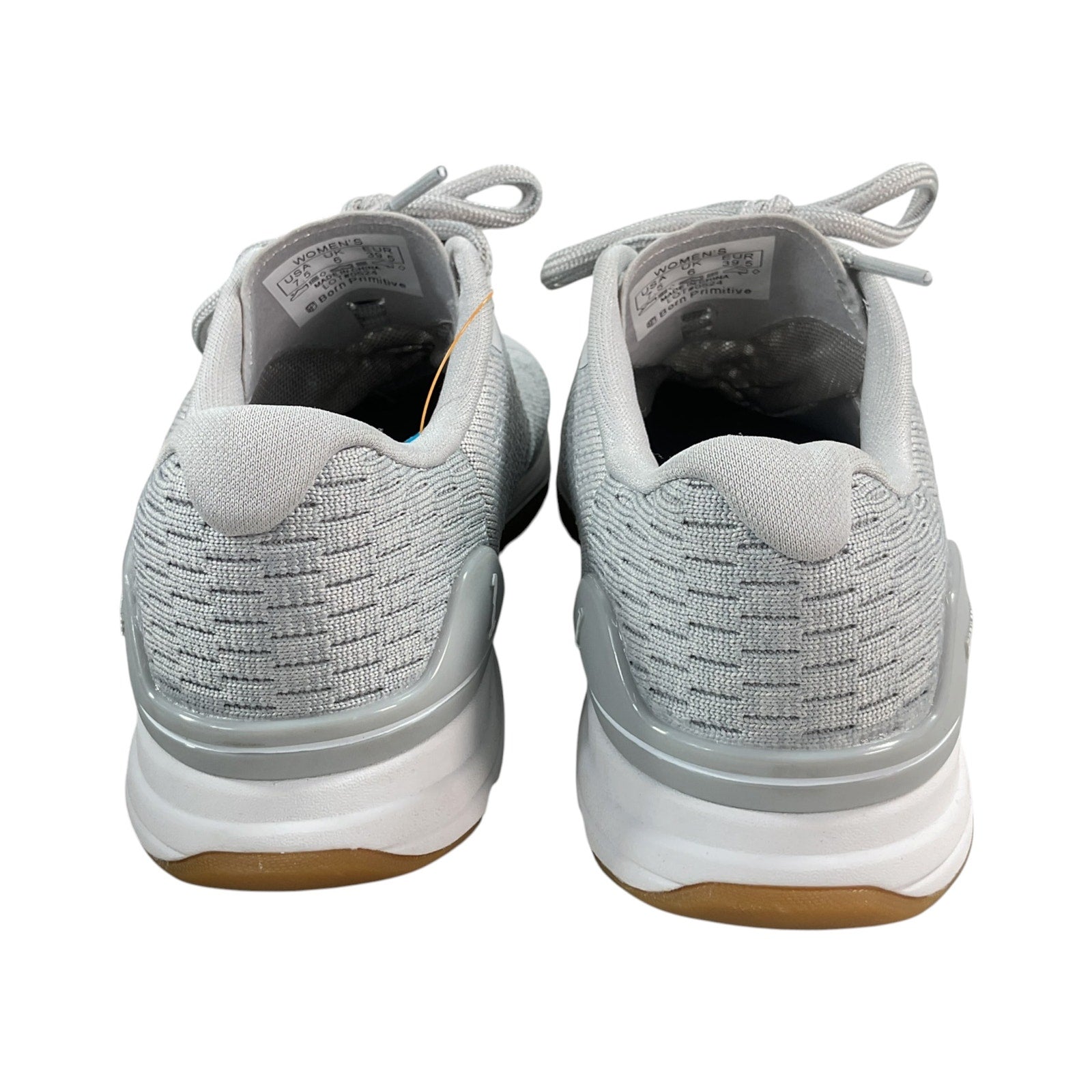 Tenis 7.5 (Born Primitive)