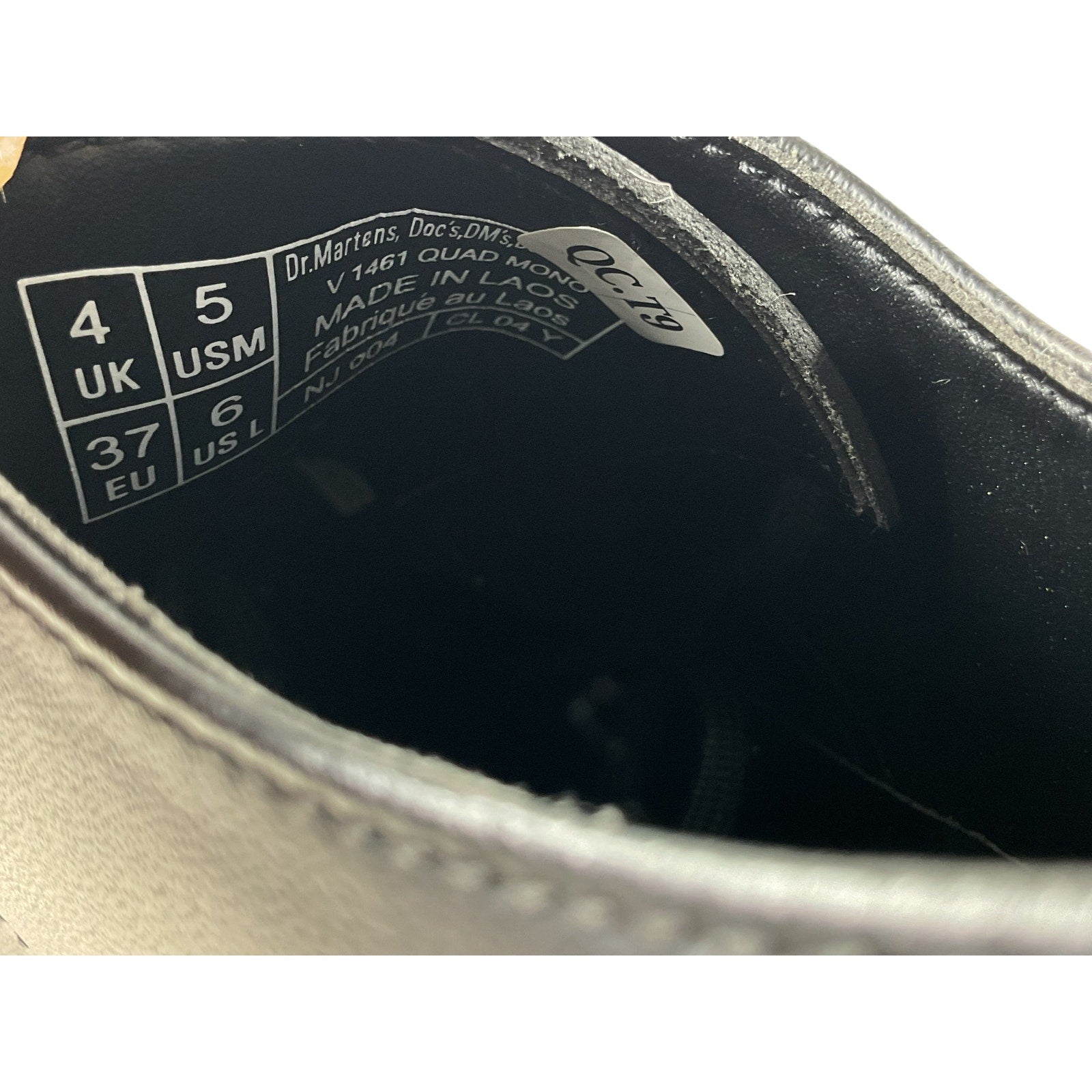 Zapato 6 (Dr. Martens)