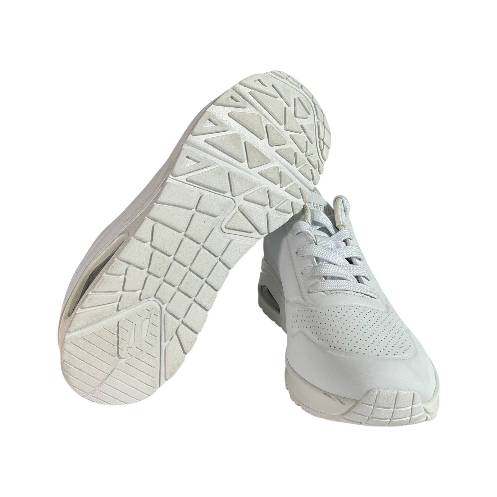 Tenis 8 (Skechers)