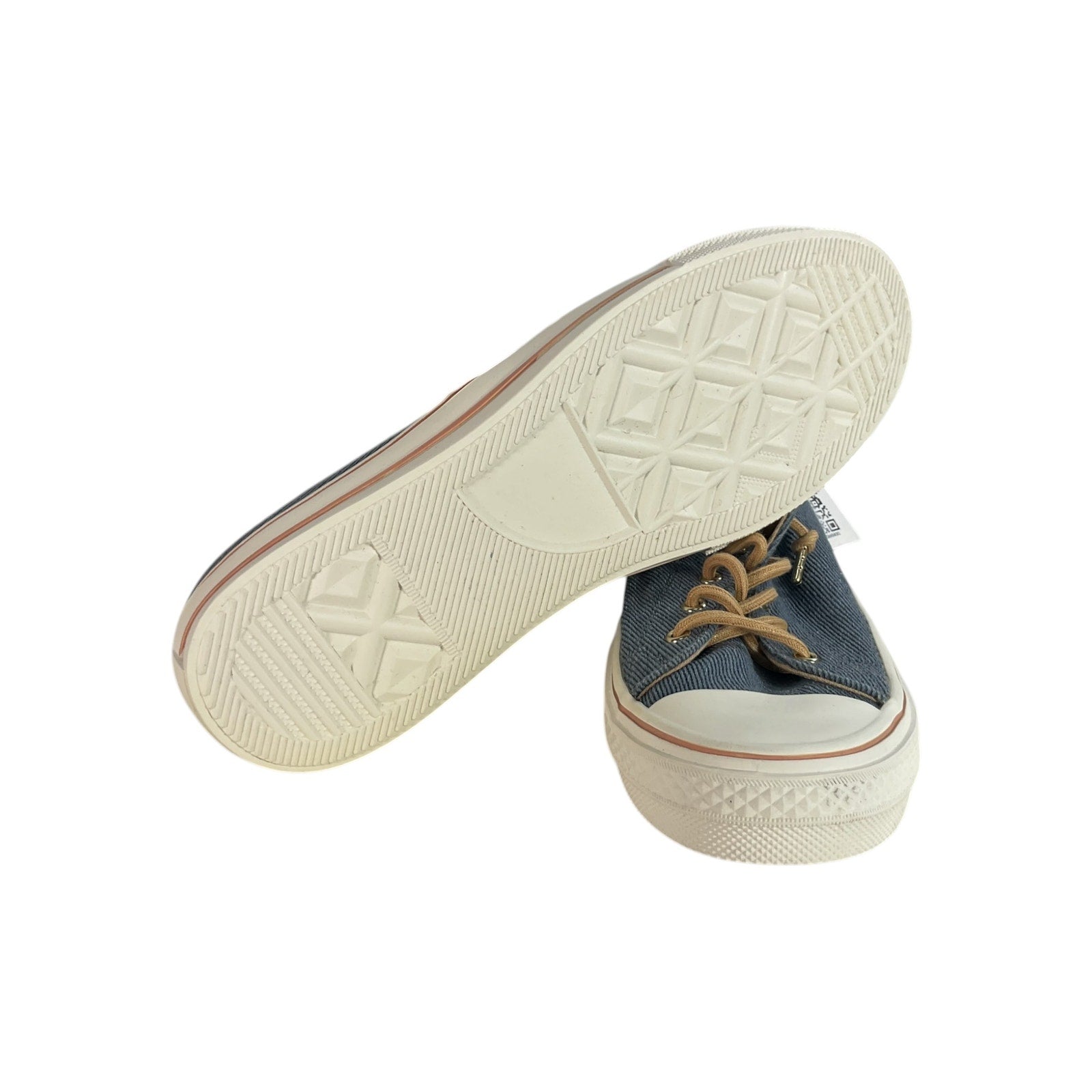 Tenis 8.5