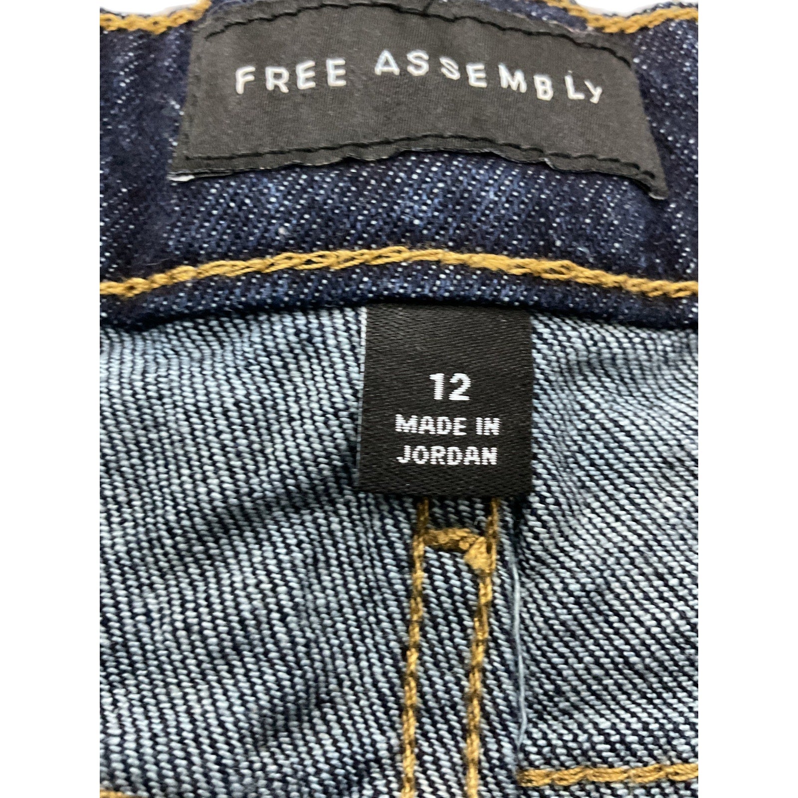 Jean 12 (Free Assembly)