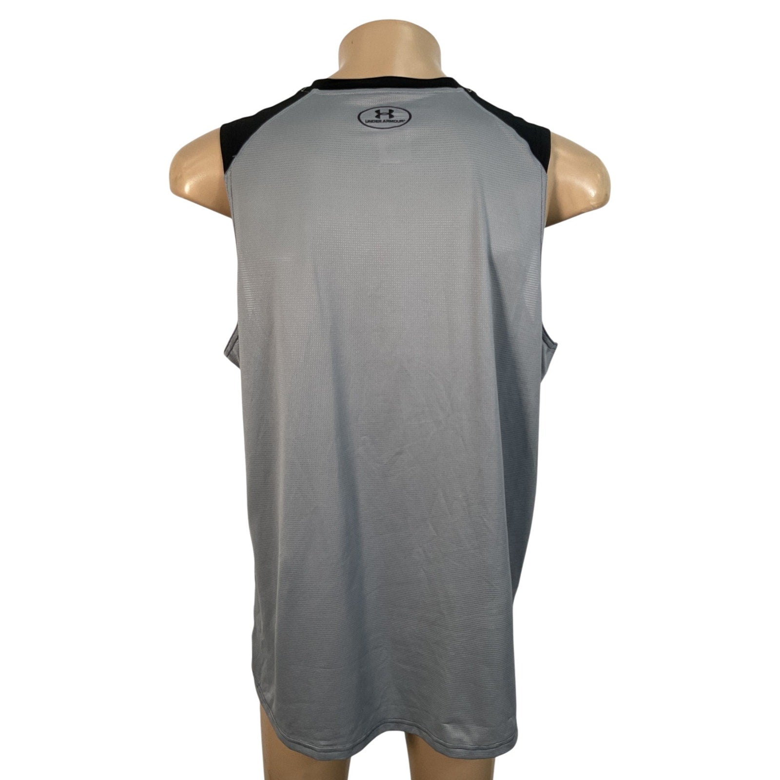 Camisa 2XL (UNDER ARMOUR)