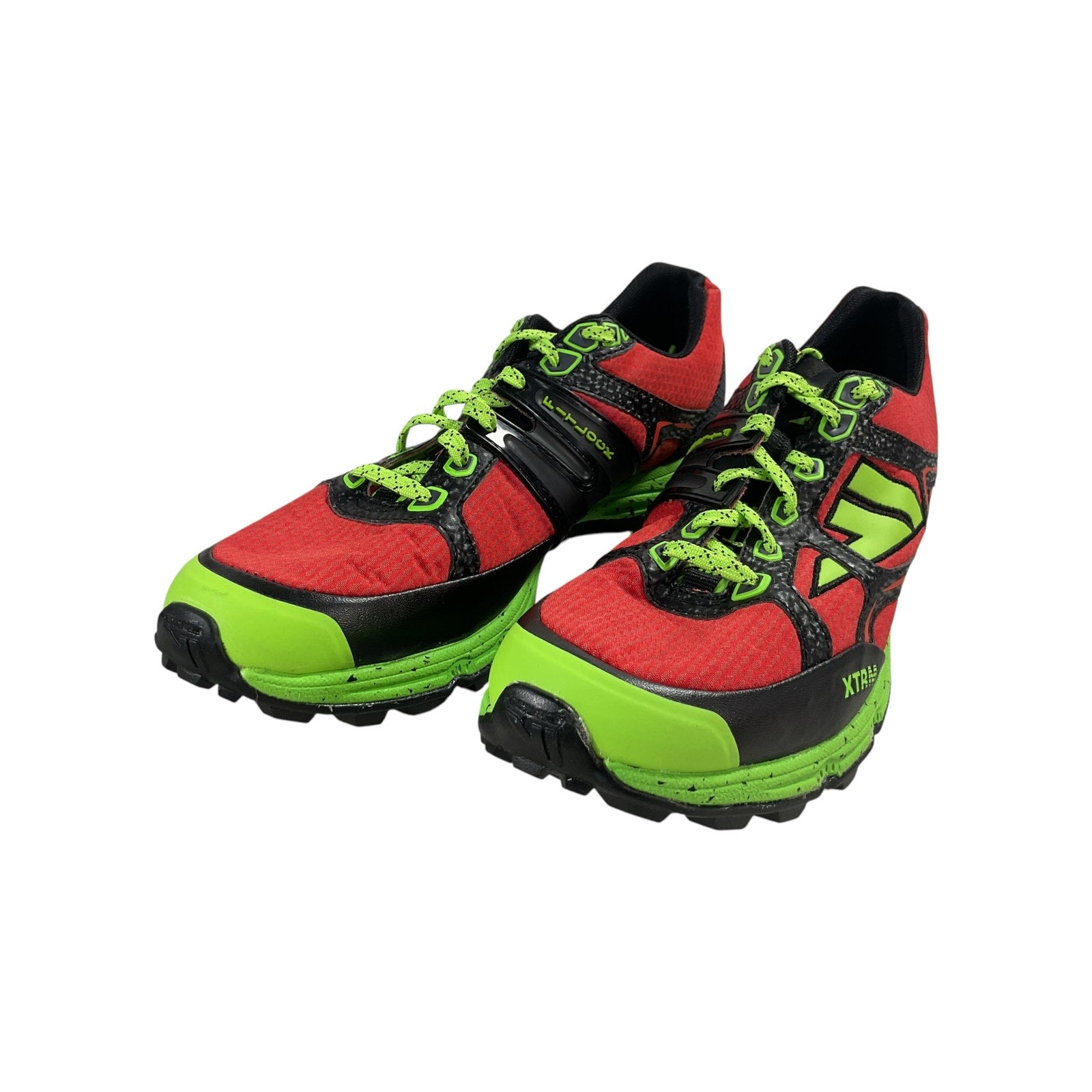 Tenis 8