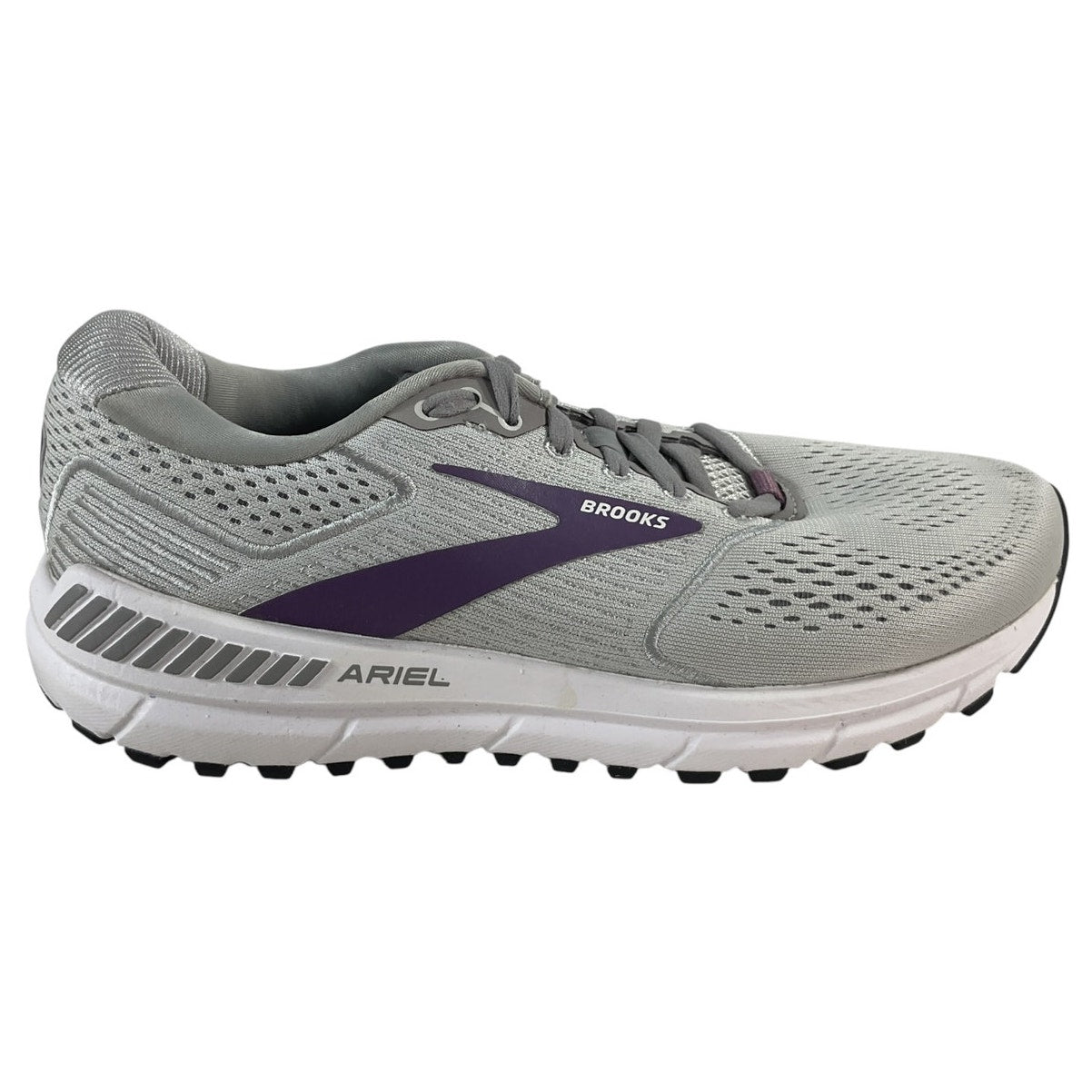 Tenis 8 (Brooks)