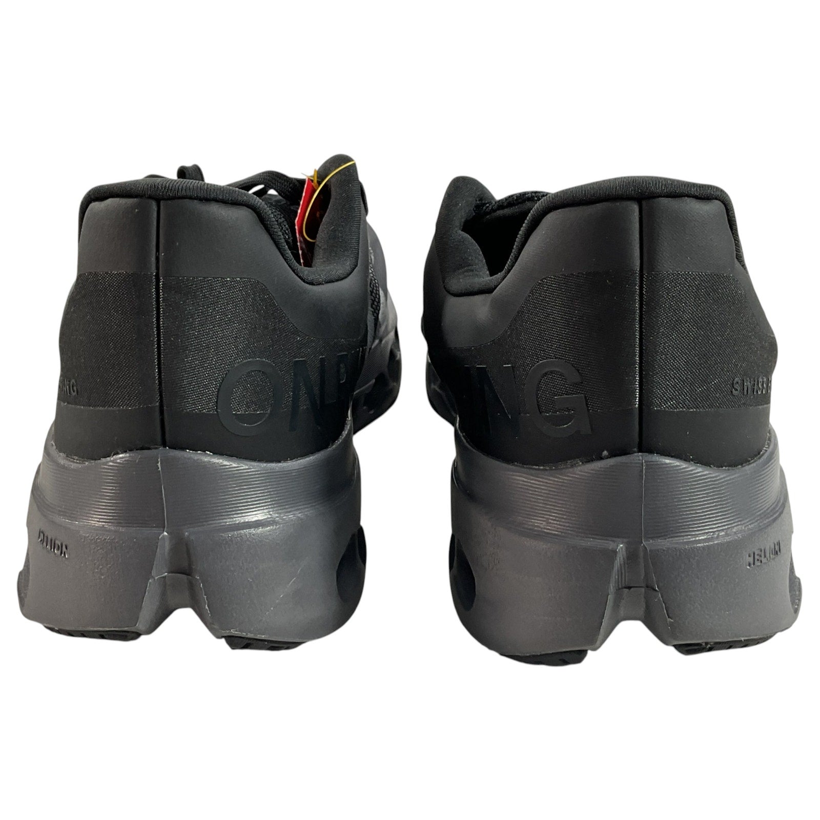 Tenis M9.5 (On Cloud)