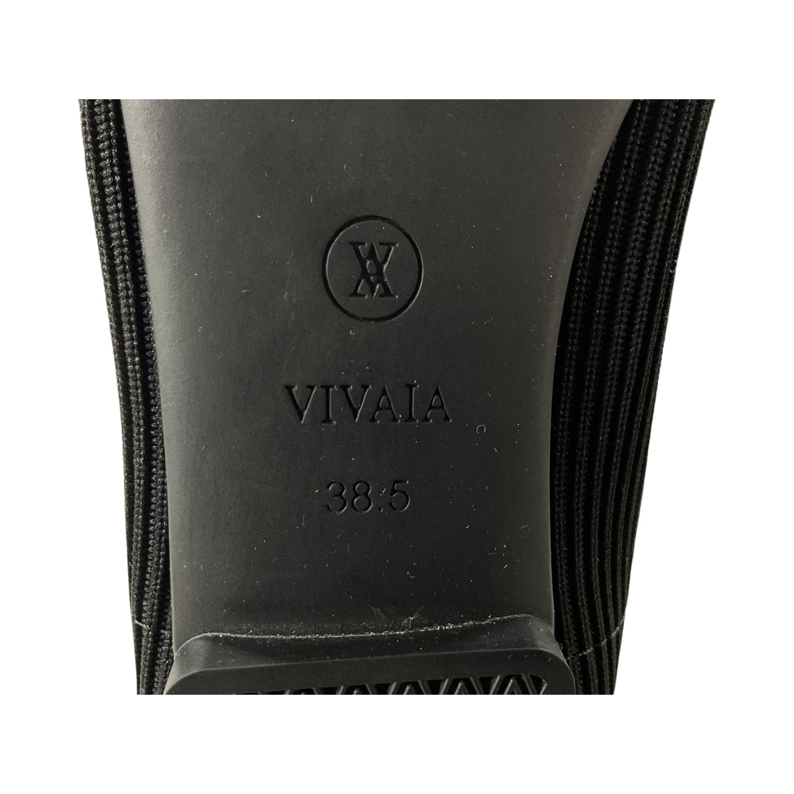 Zapatilla 7.5 (VIVAIA)