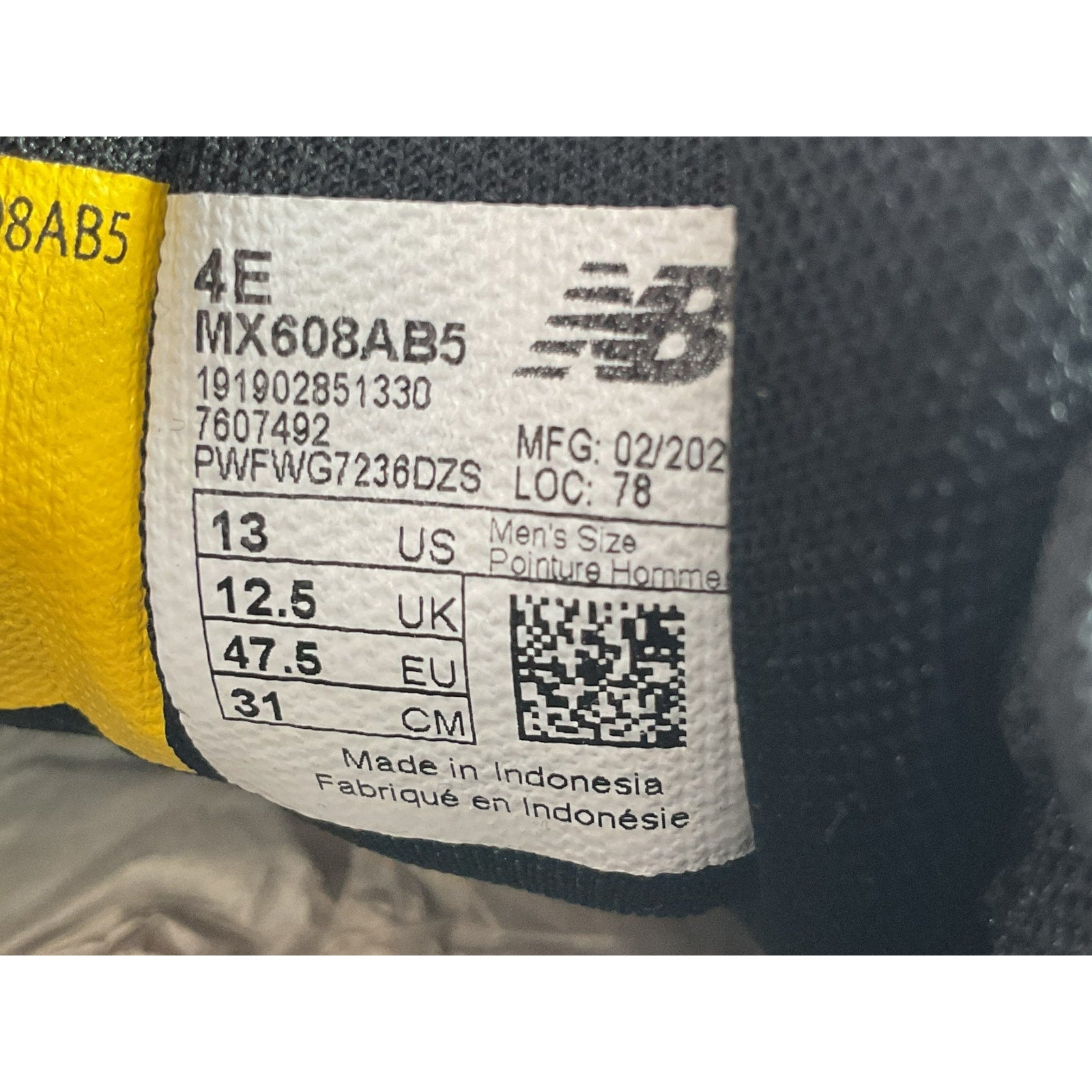 Tenis 13 (New Balance)