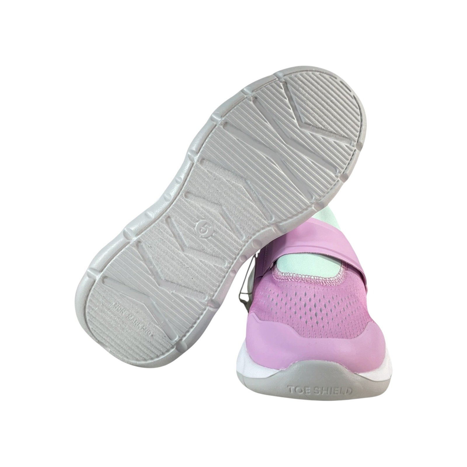 Tenis 5 (all in motion)