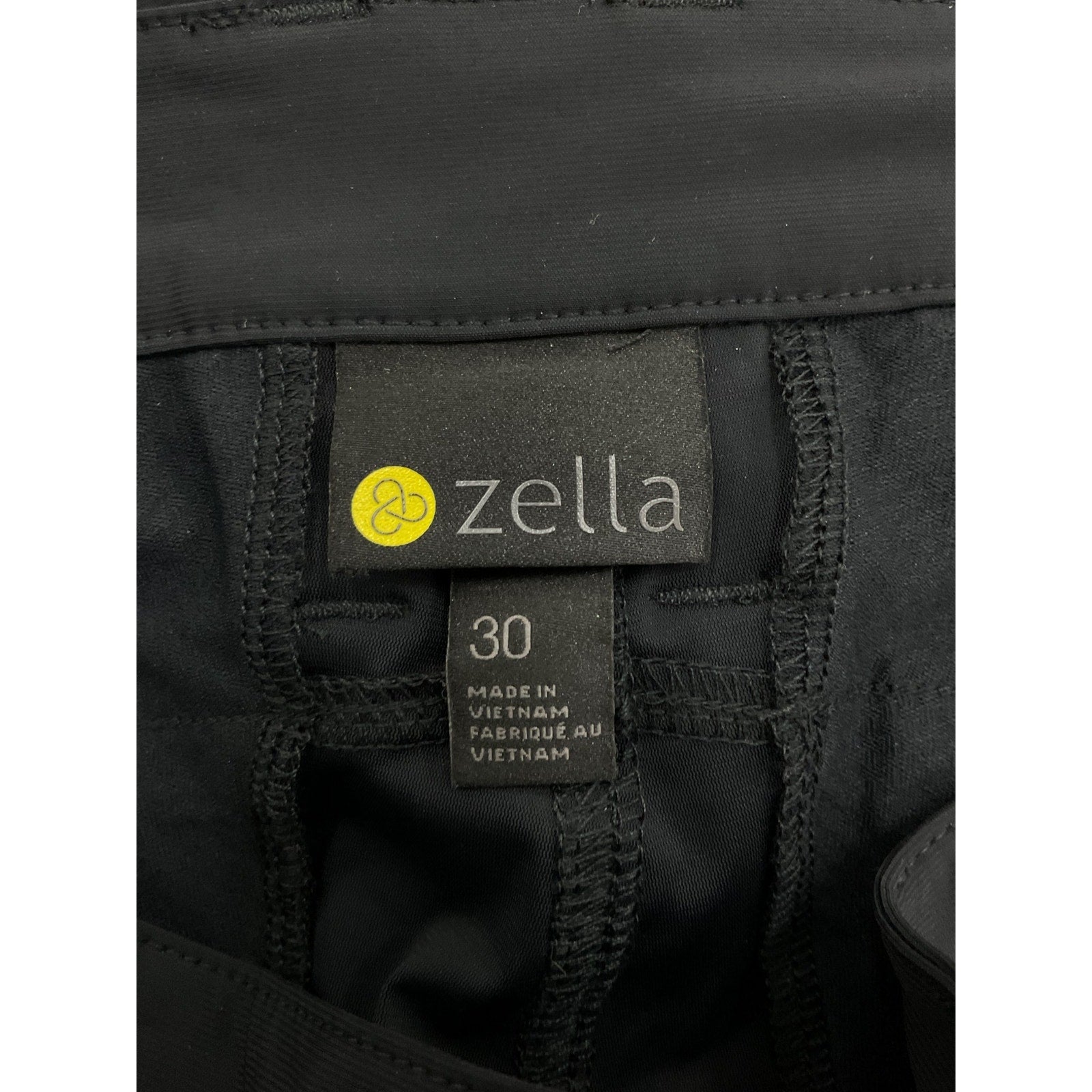Short 30 (Zella)