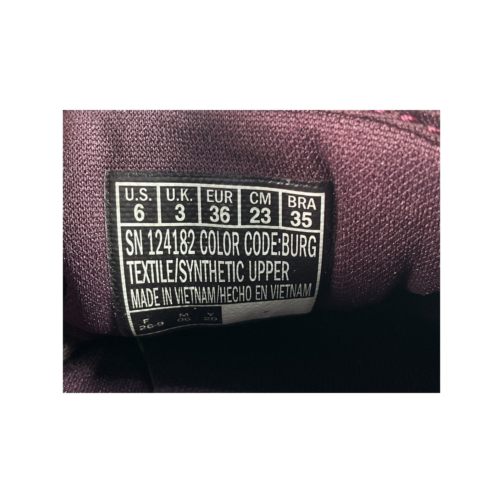 Tenis 6 (Skechers)