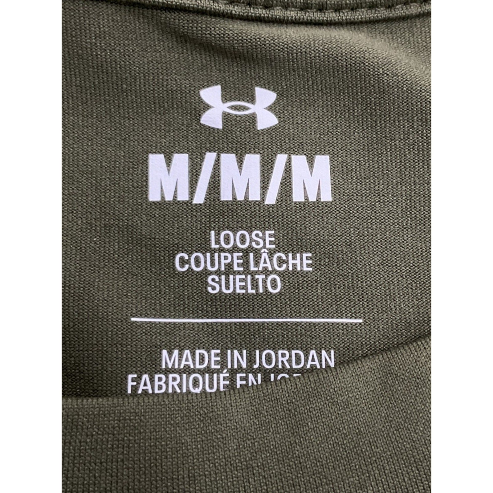 Camisa M (Under Armour)