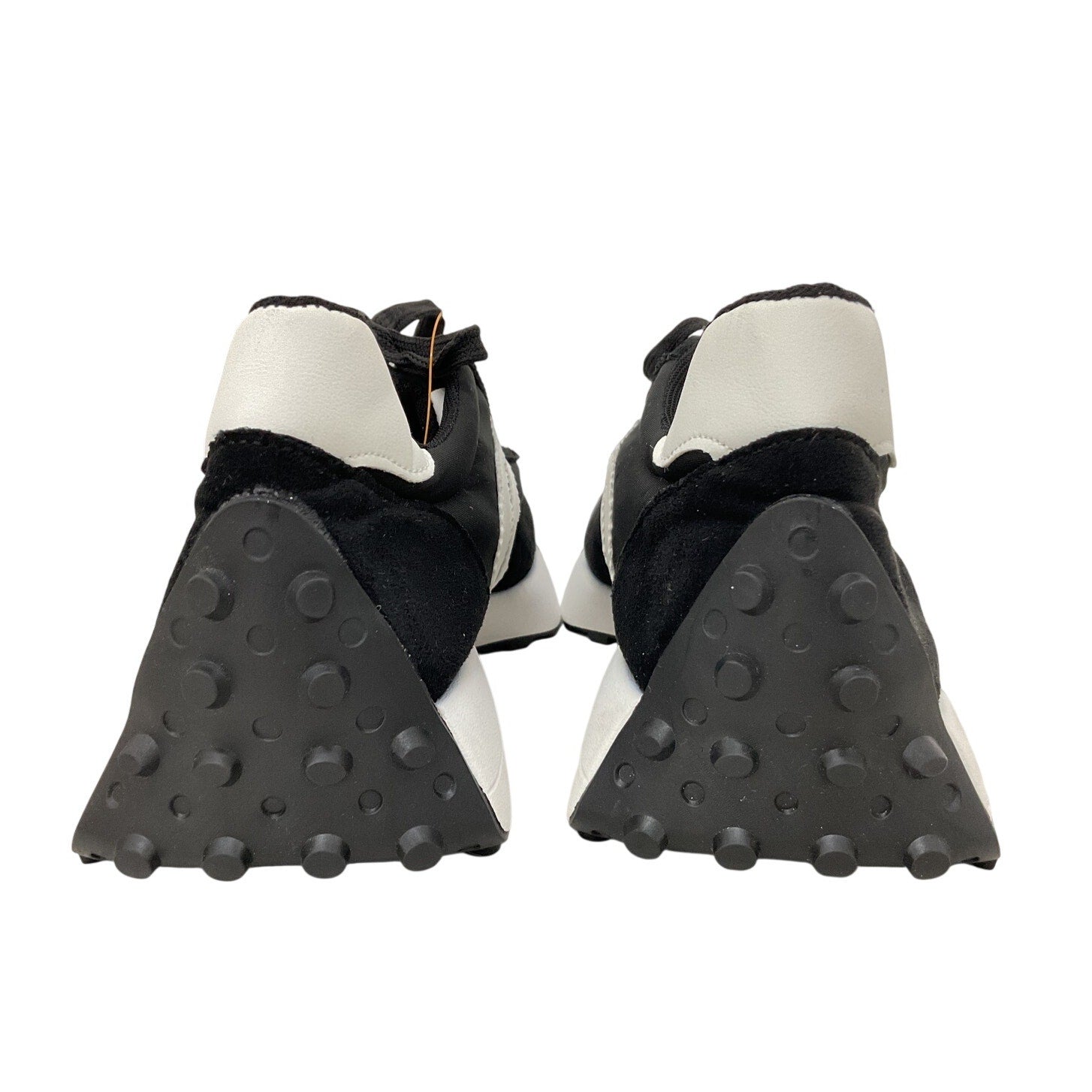 Tenis 9