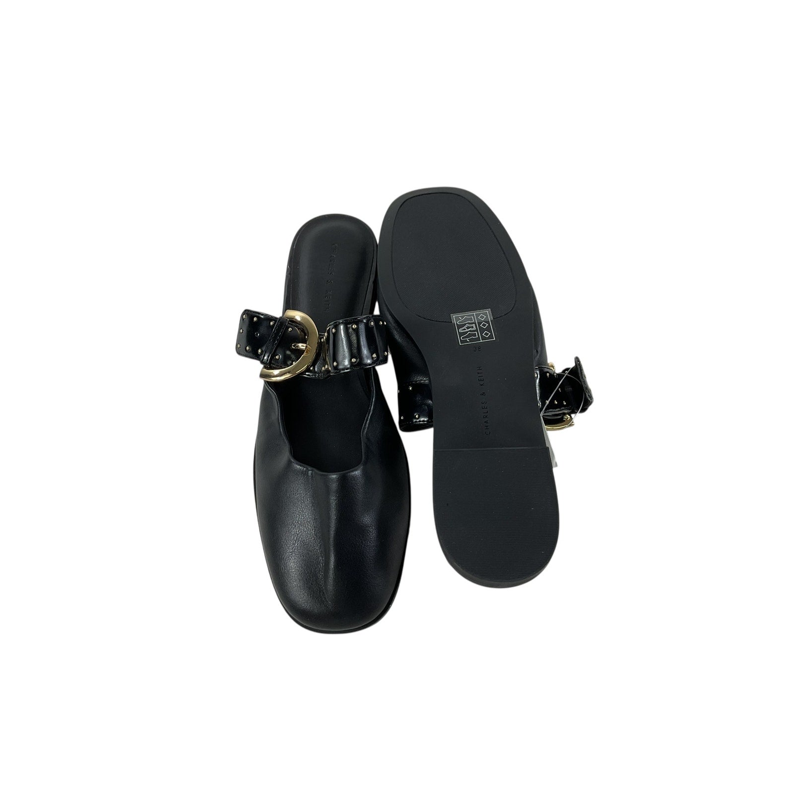 Zapatilla 7 (CHARLES & KEIT)