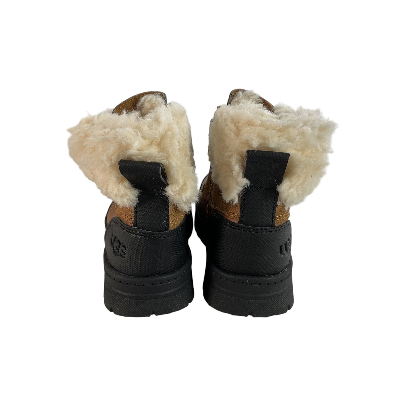 Zapato Niño 8 (UGG)