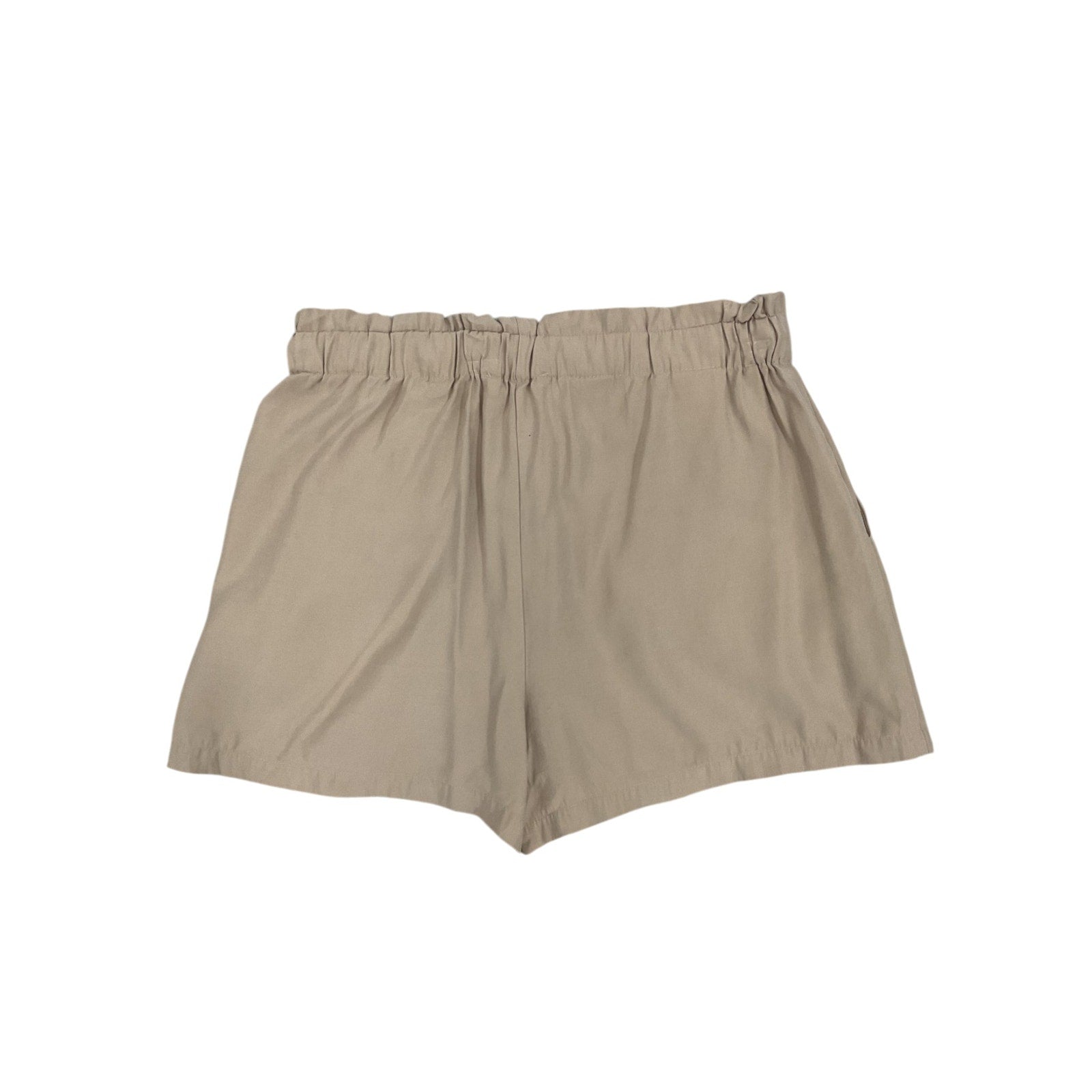 Short M (BCBG)
