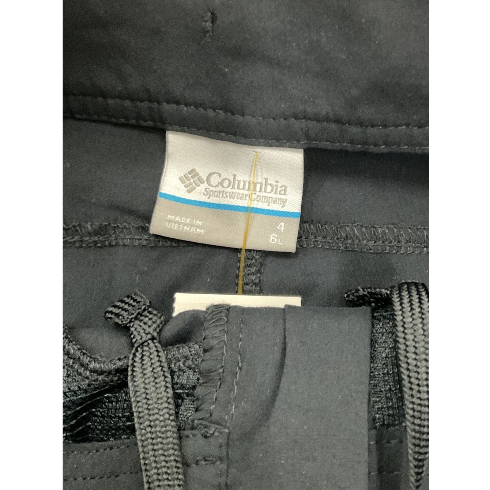 Short 4 (Columbia)