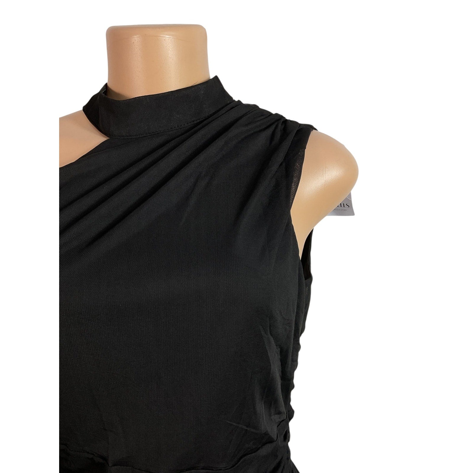 Vestido L (Dress Tells)