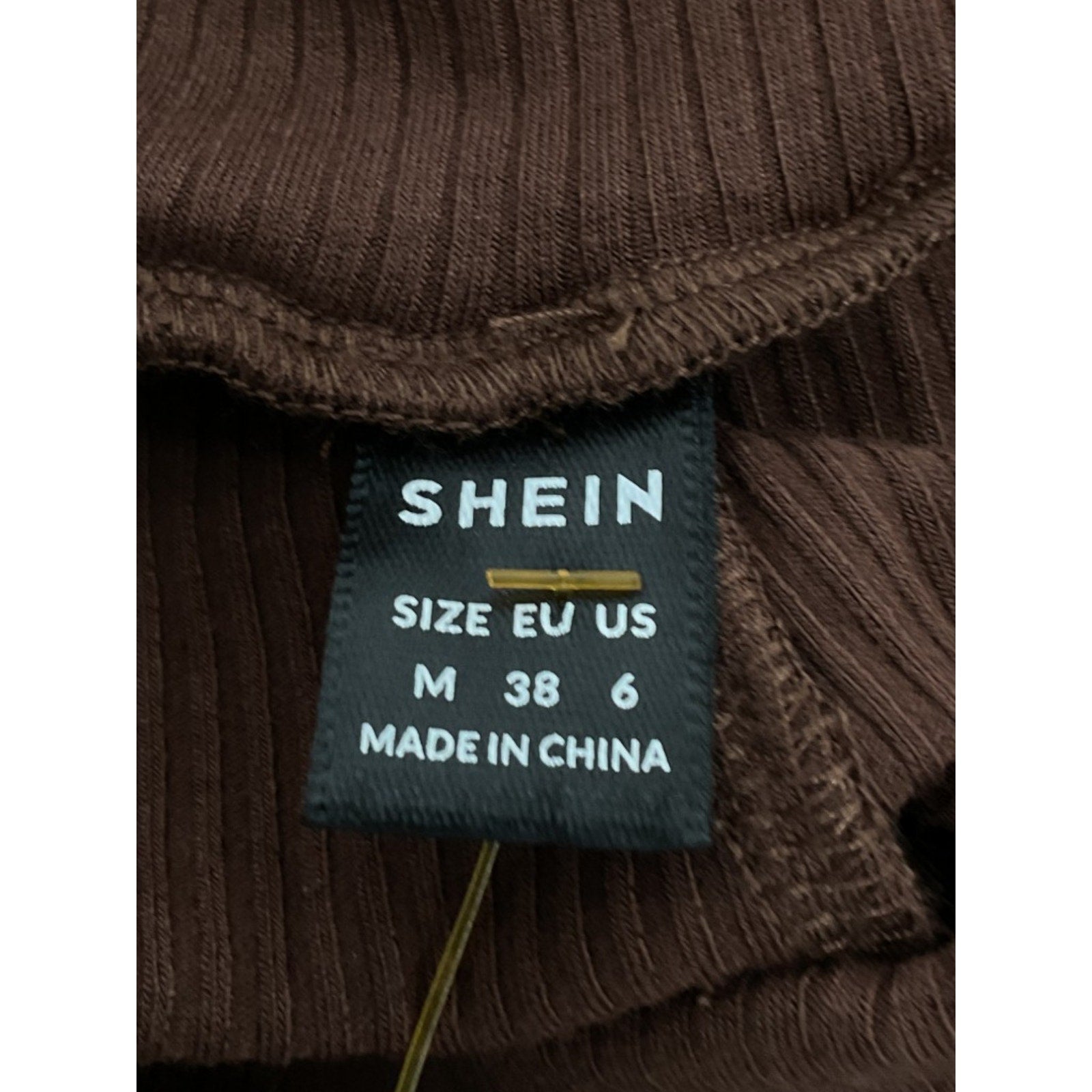 Pantalon M (Shein)
