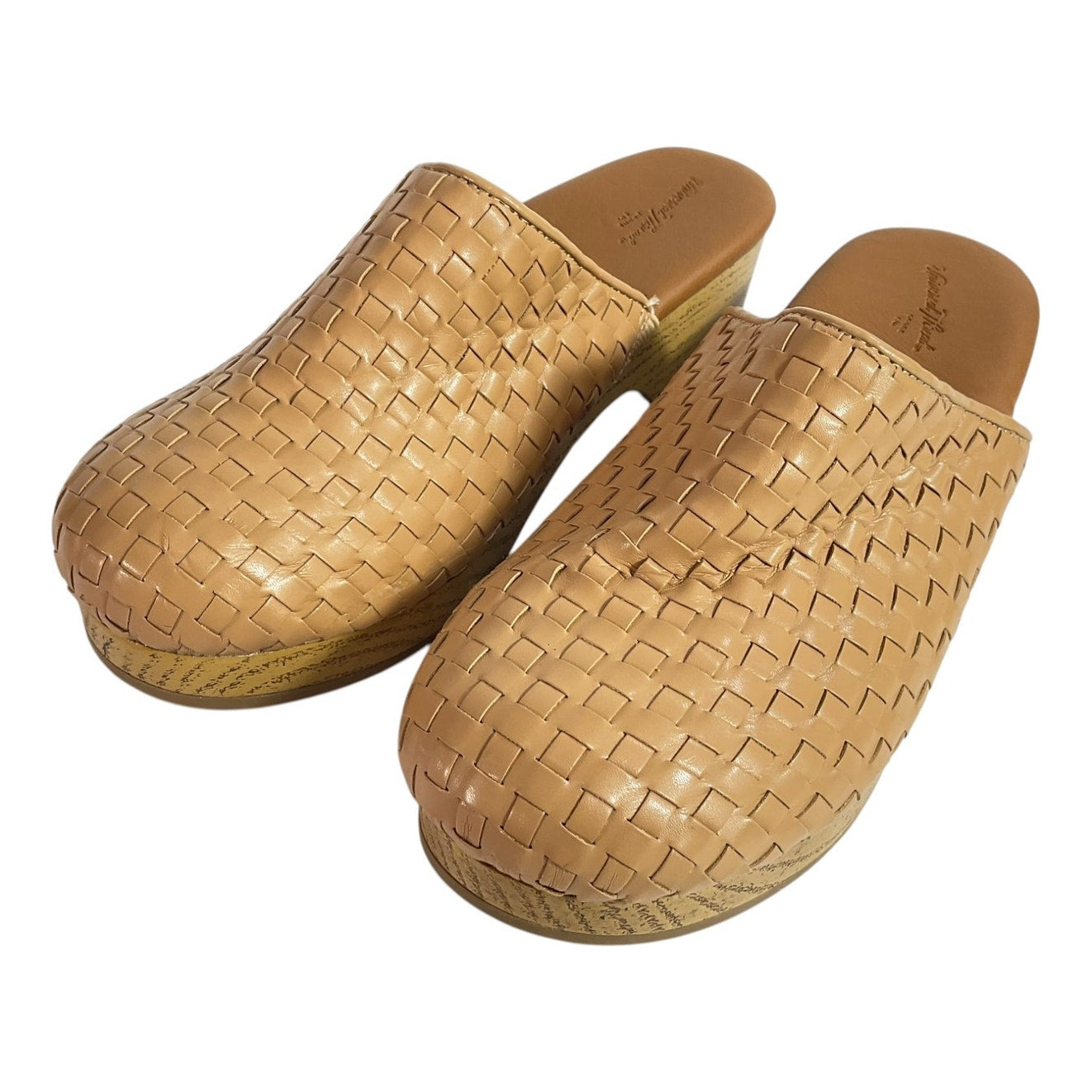 Zapato 7.5 (Universal Thread)