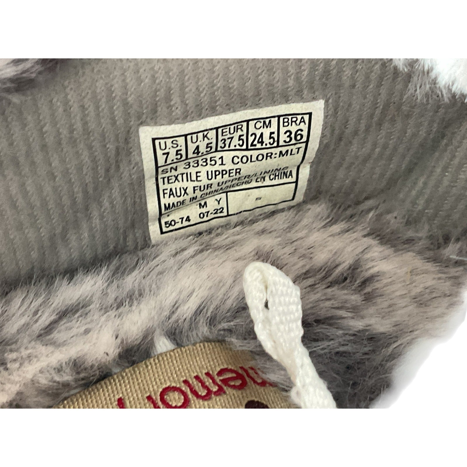 Pantufla 7.5 (BOBS)