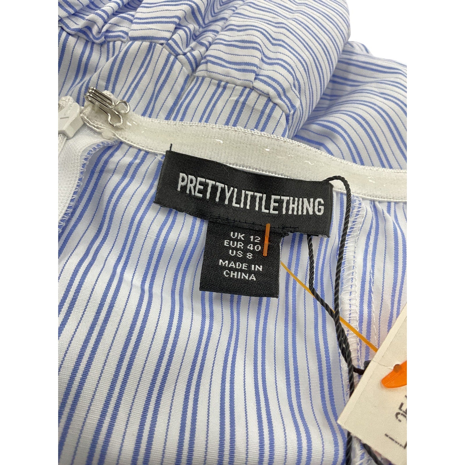 Blusa 8 (PRETTYLITTLETHING)
