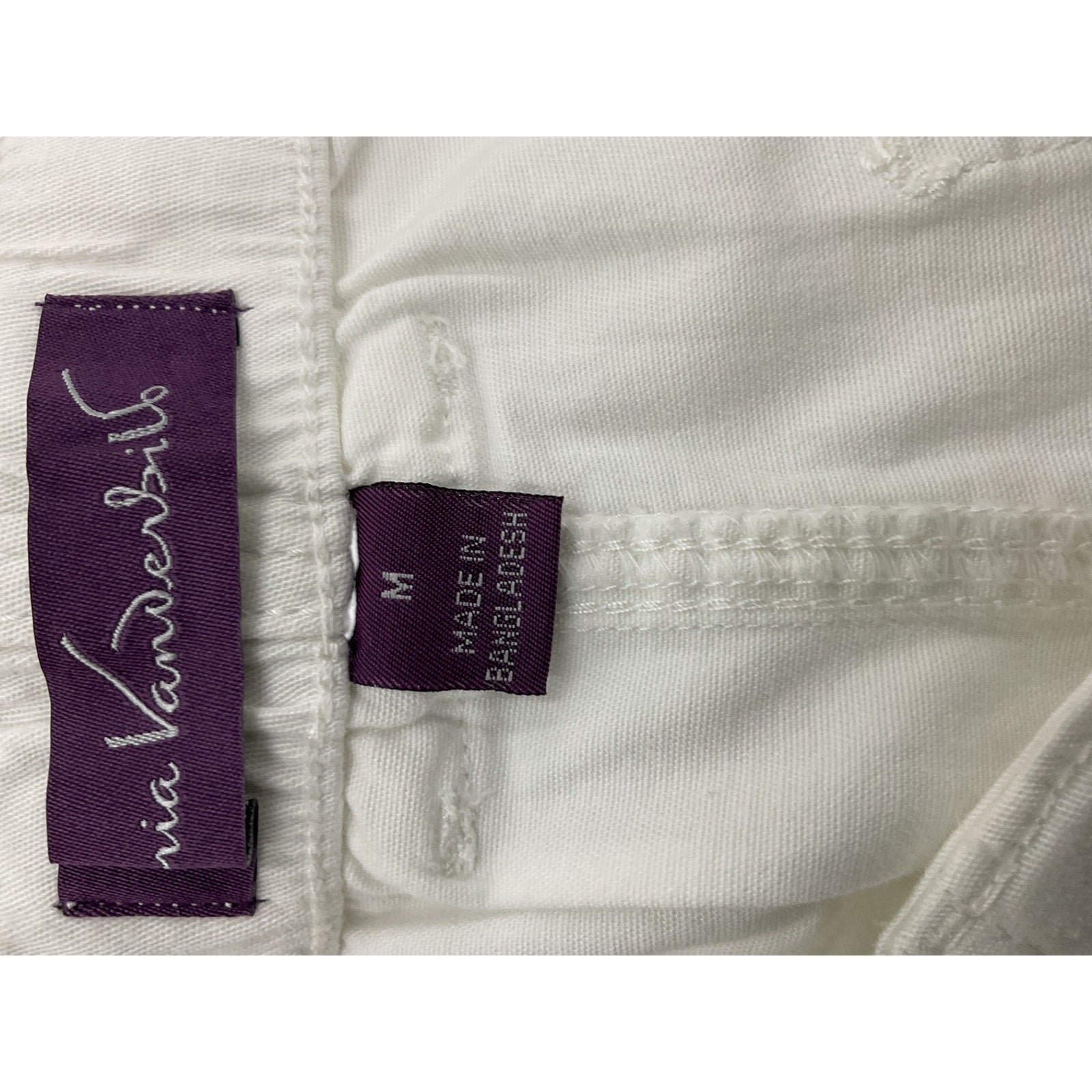 Short M (Gloria Vanderbilt)
