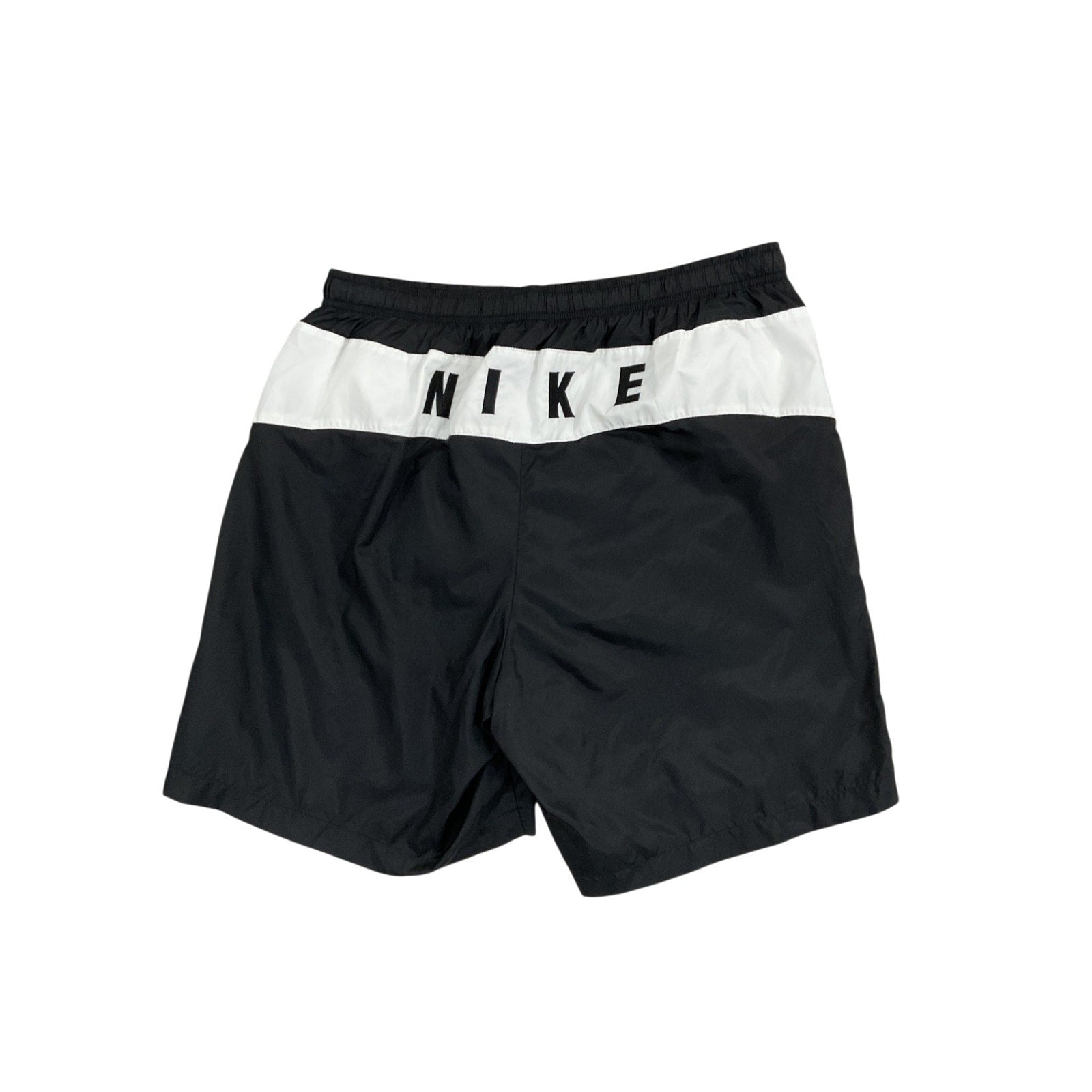 Short L (Nike)