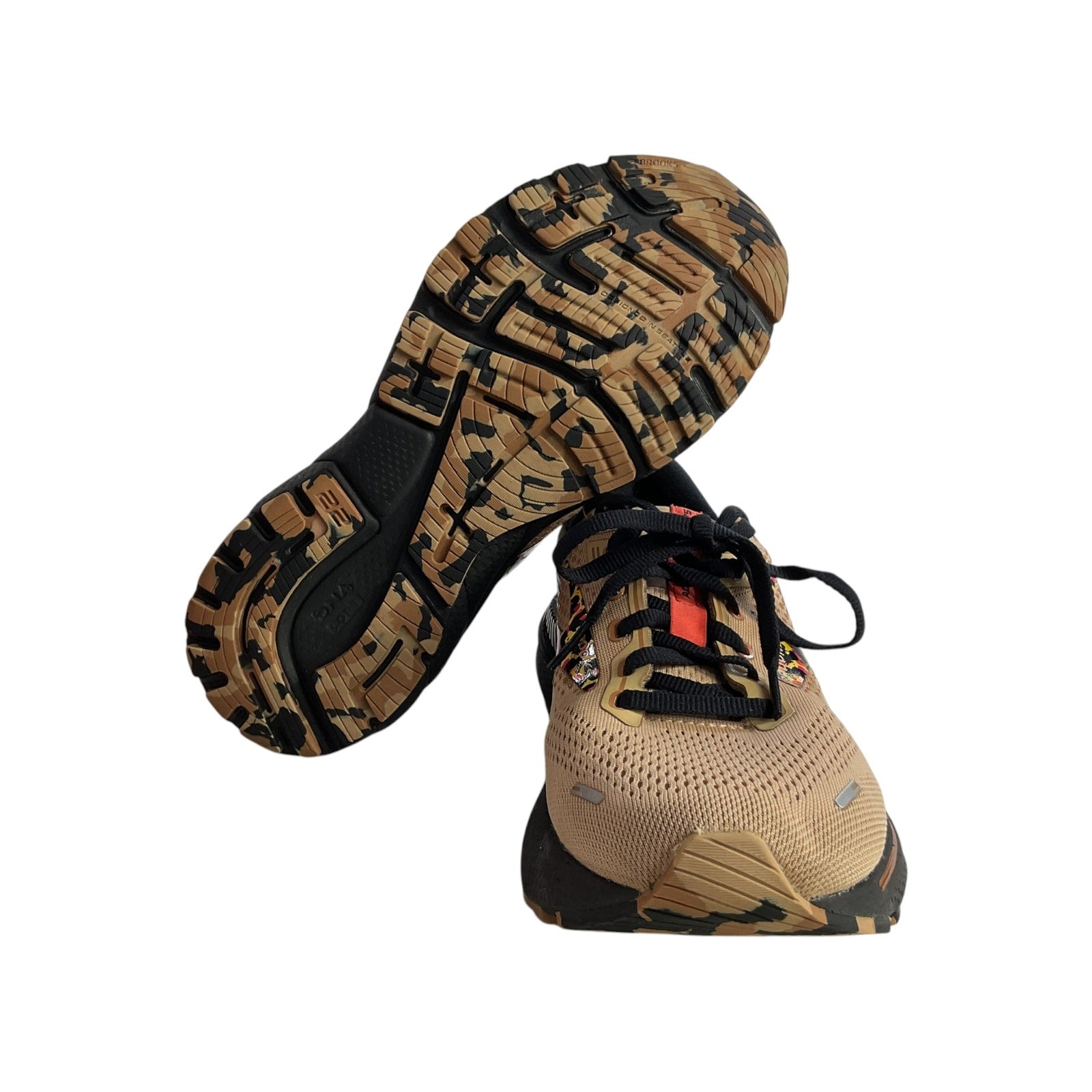 Tenis 8 (Brooks)