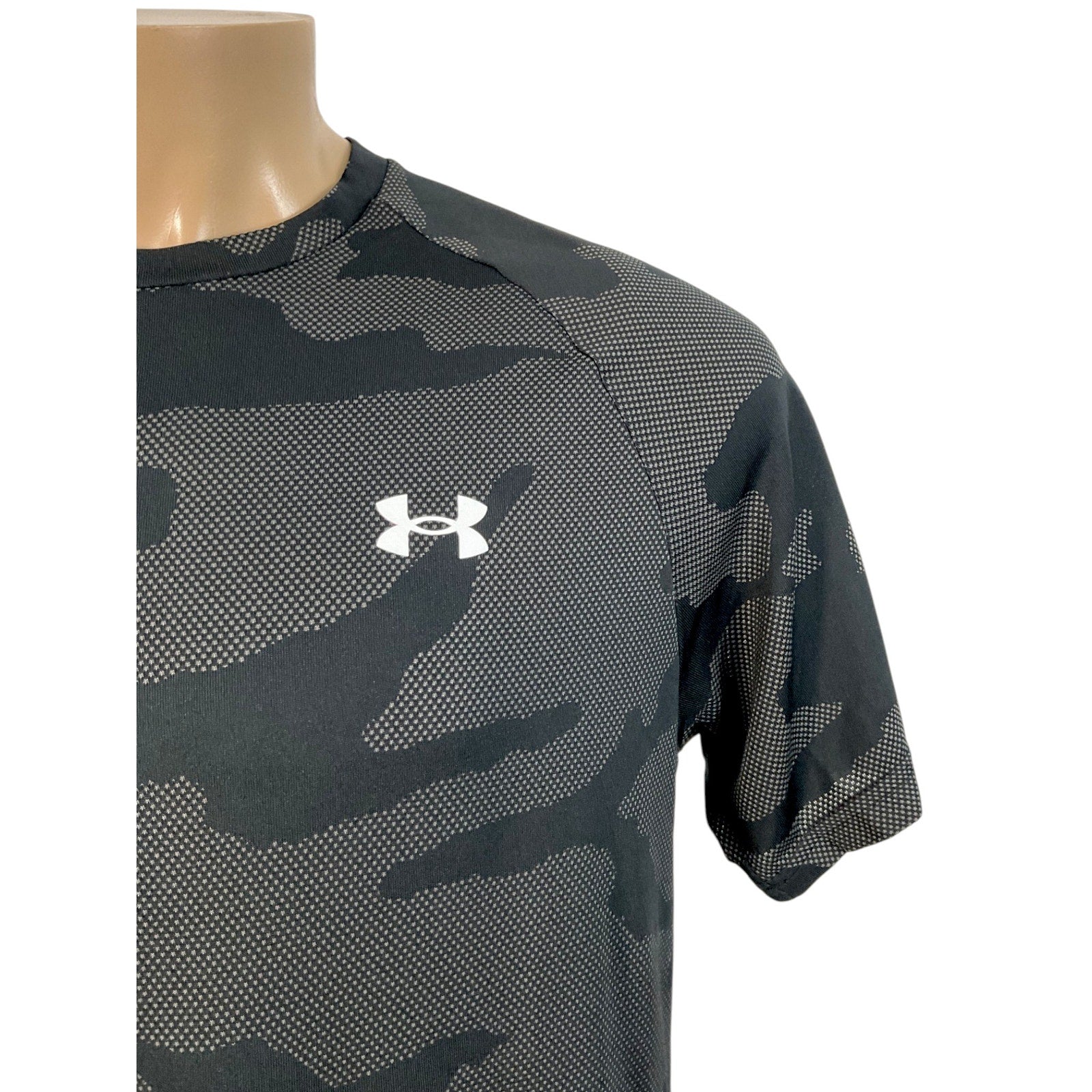 Camisa L (Under Armour)