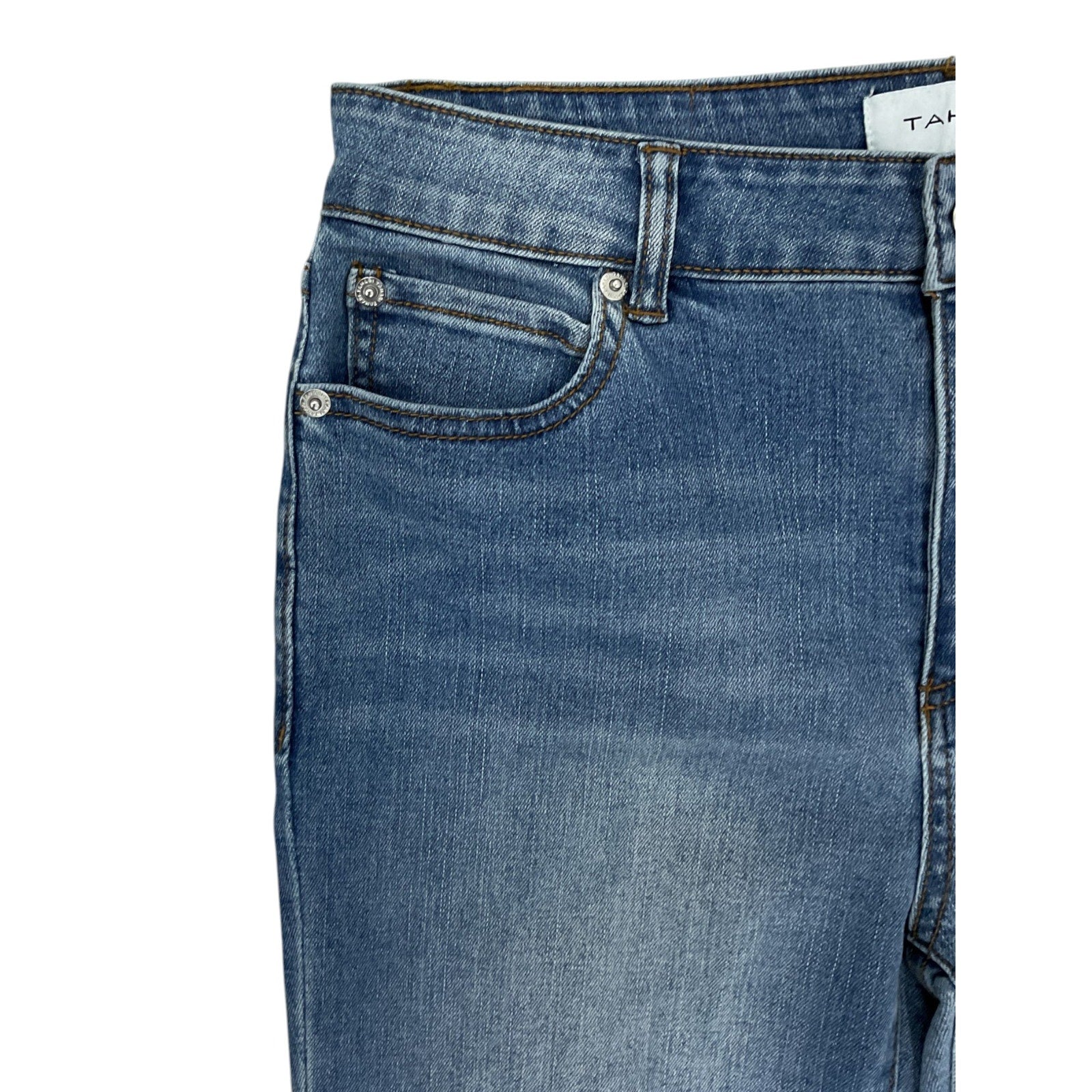 Jean 6 (Tahari)