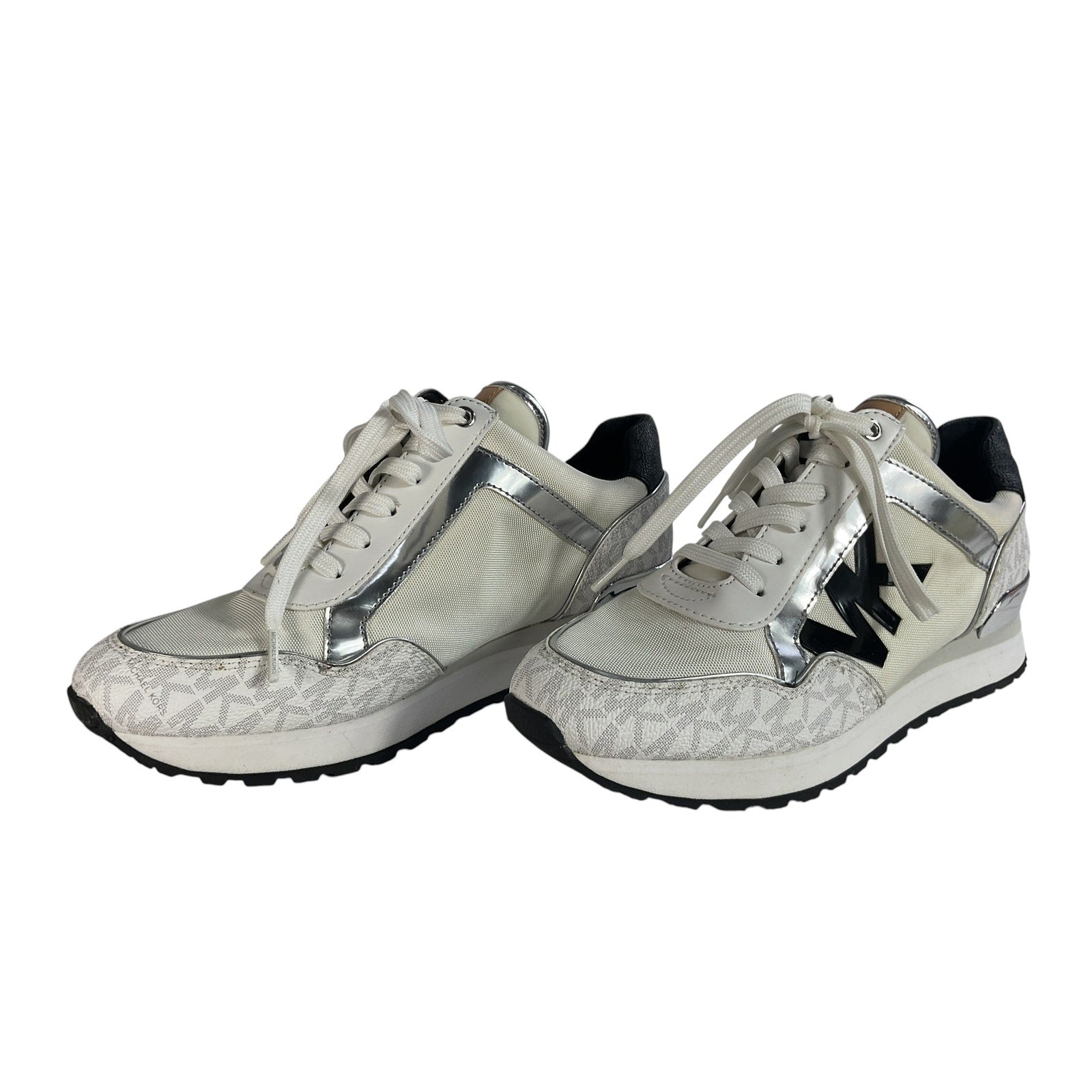 Tenis 8