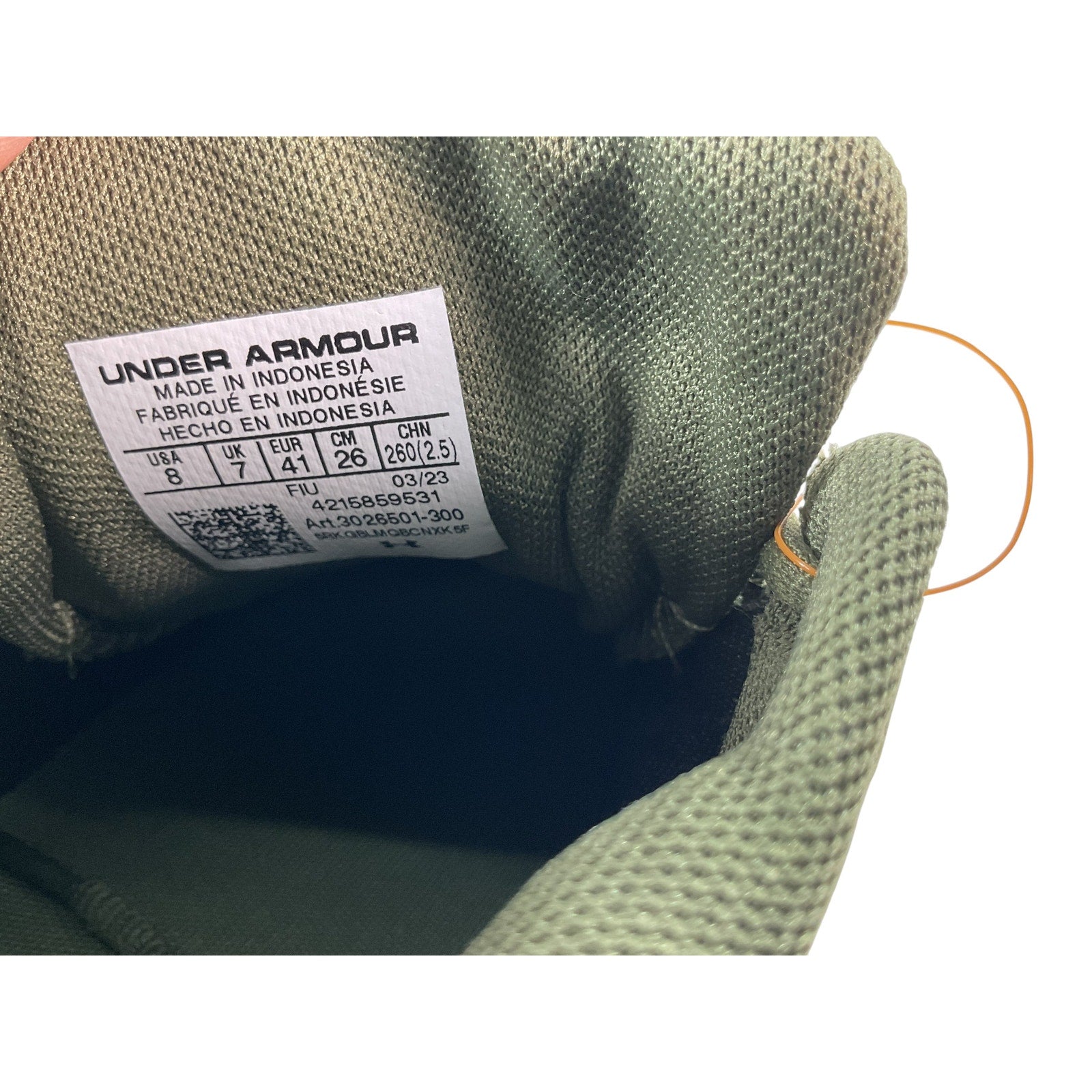 Tenis 8 (Under Armour)