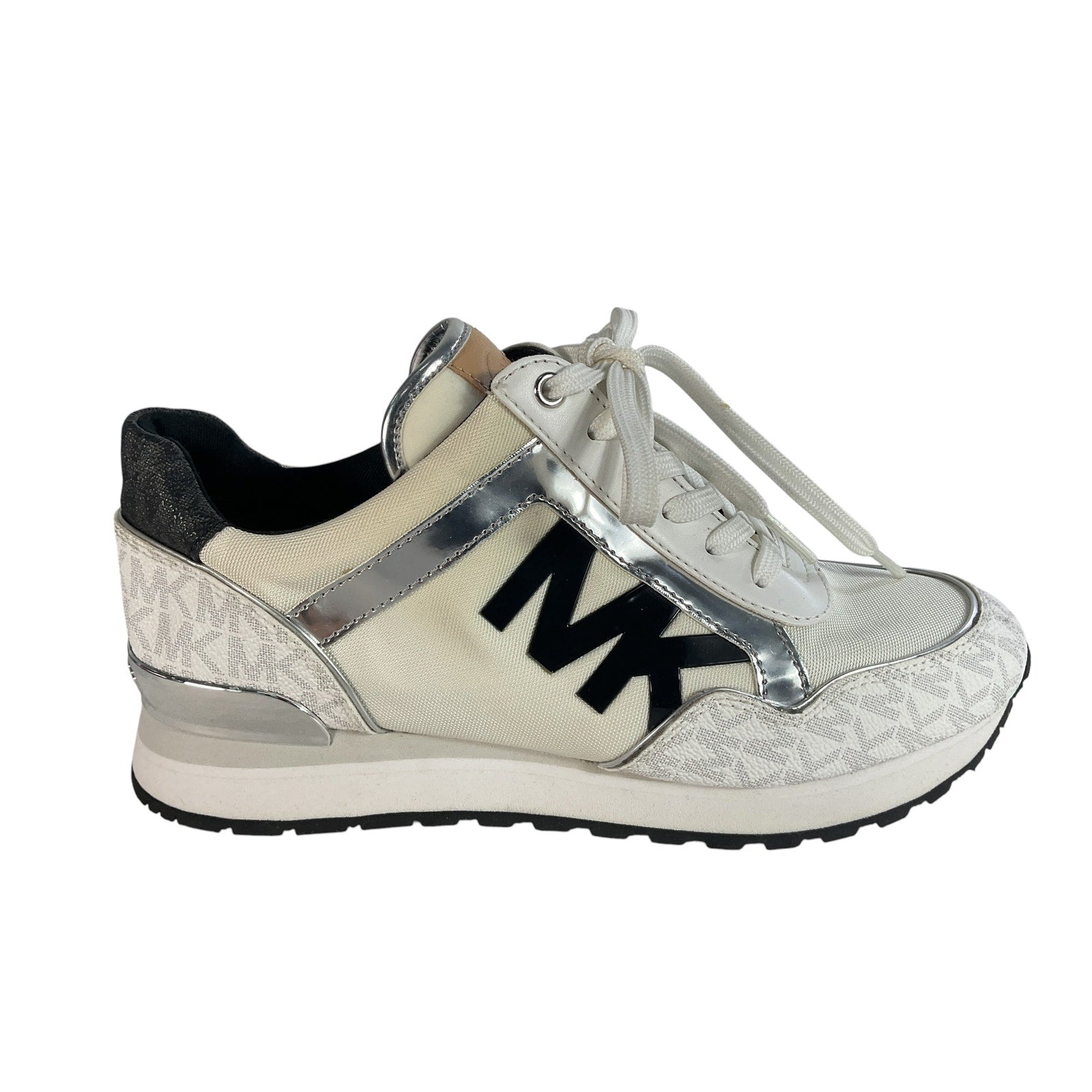 Tenis 8