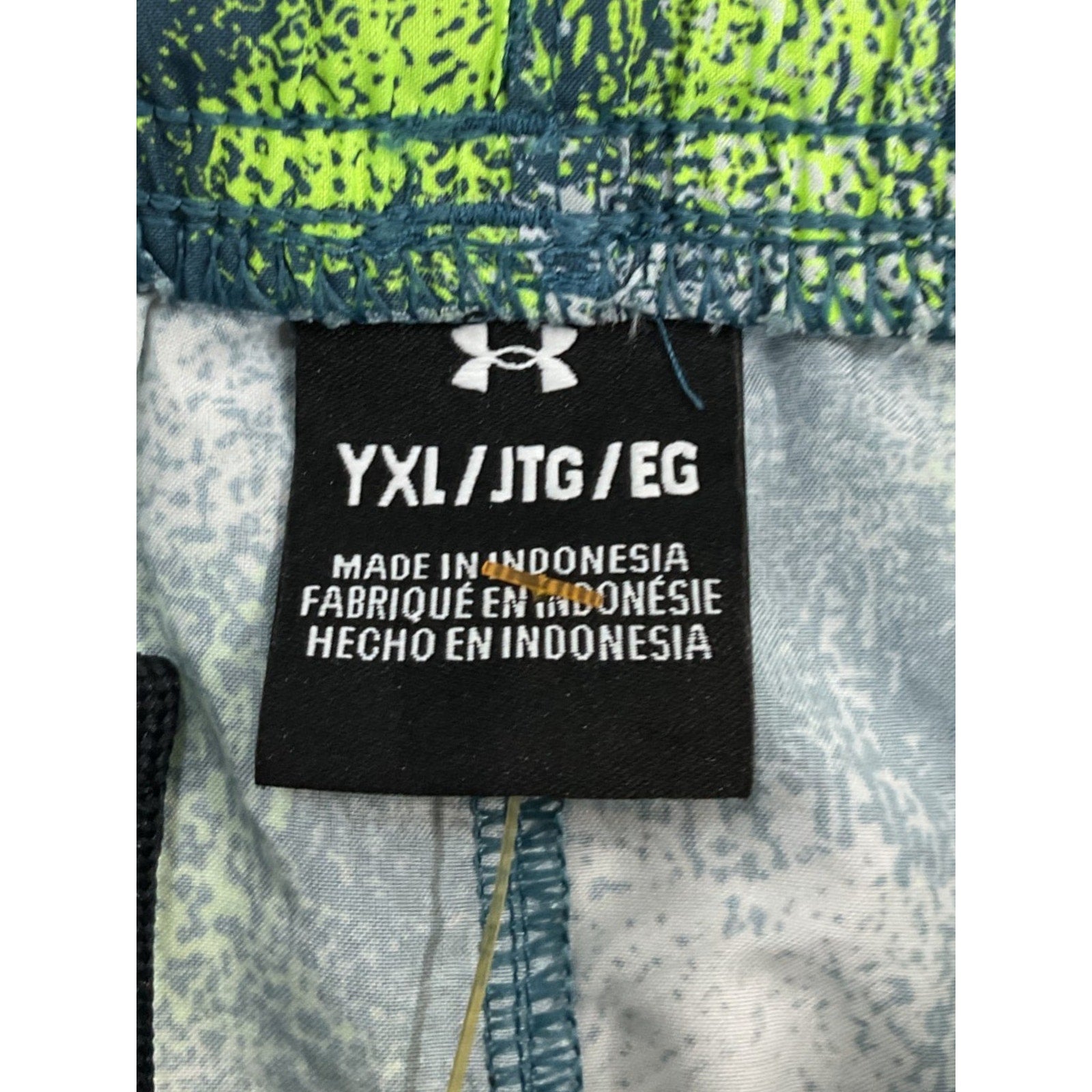 Short Niño XL (Under Armour)