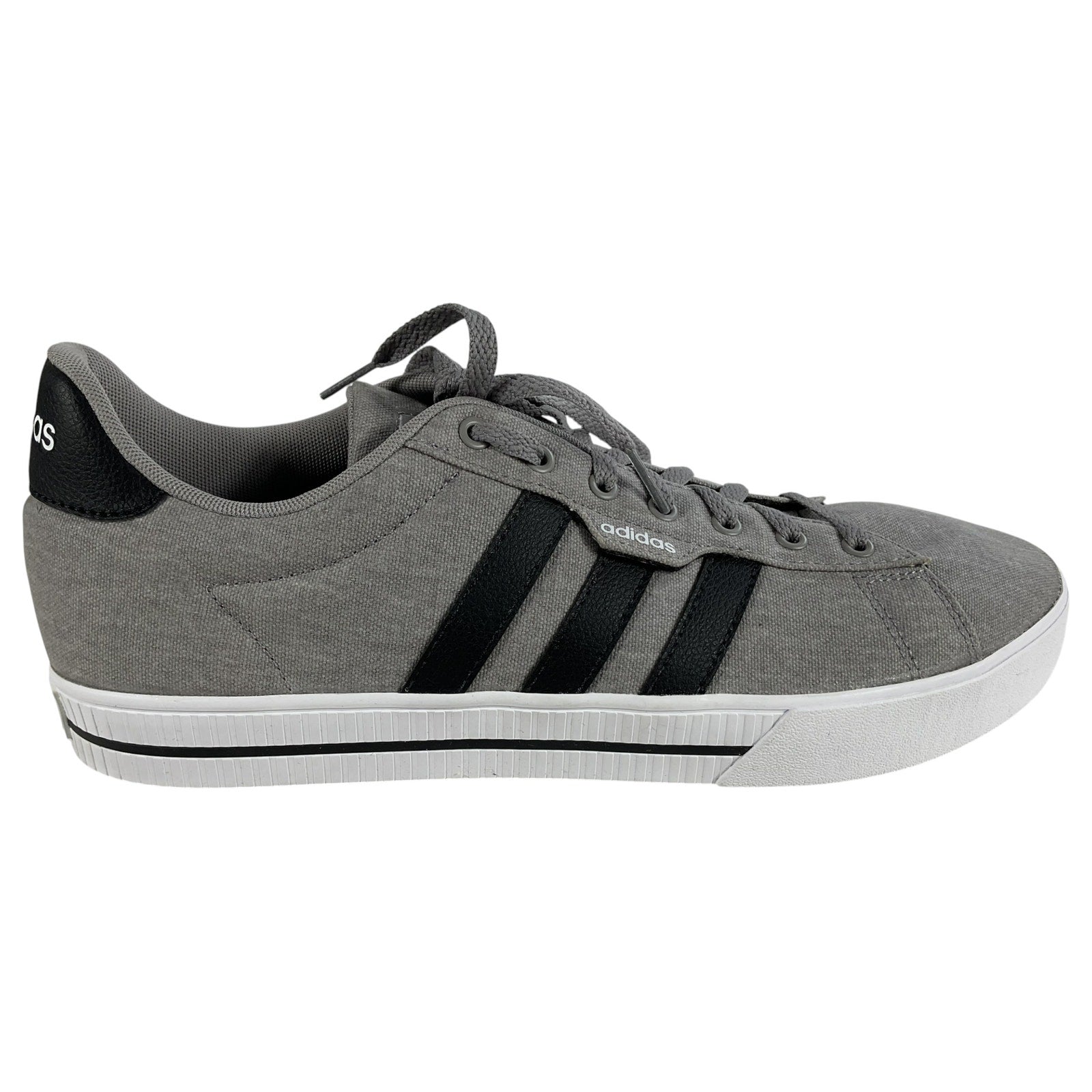 Tenis 12 (adidas)