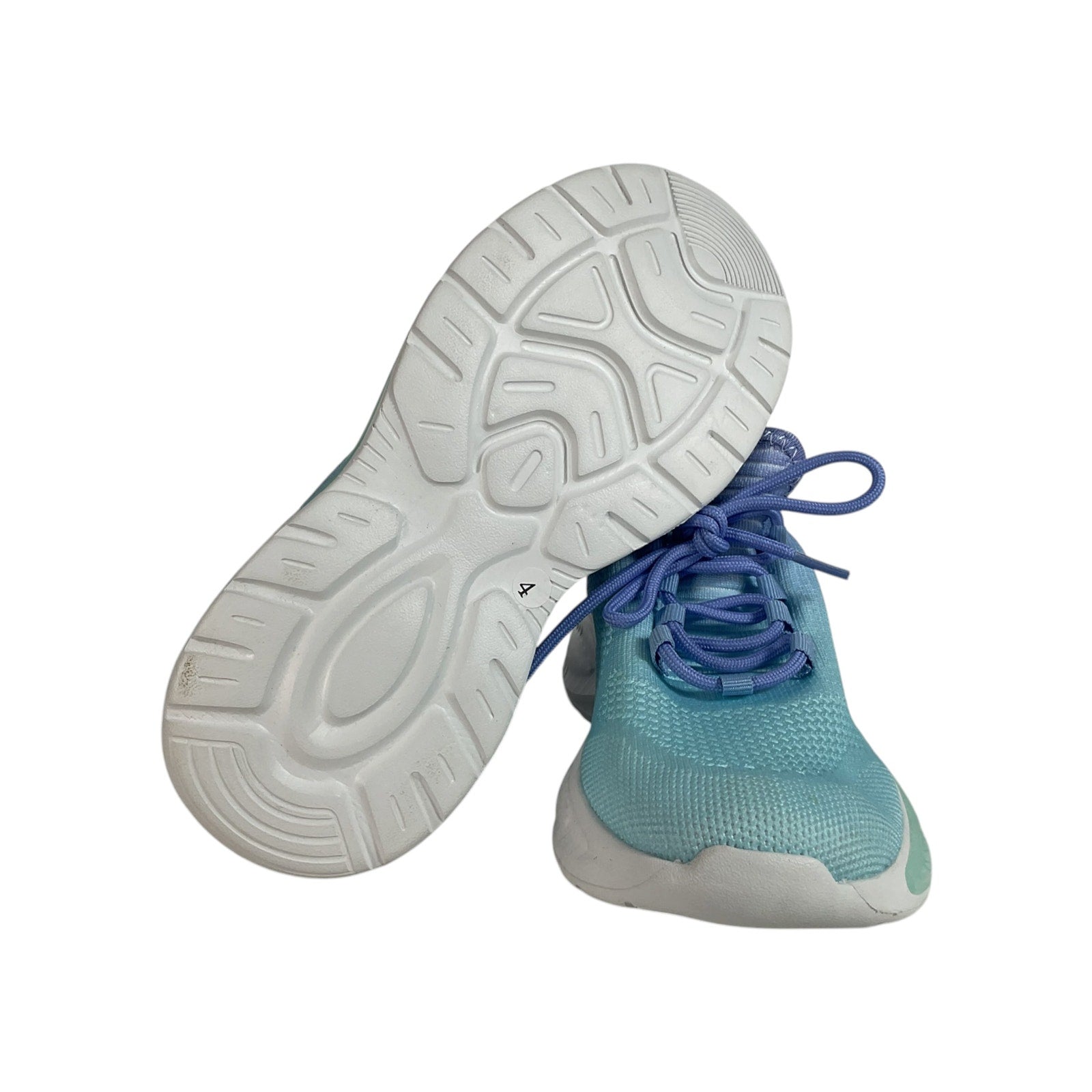 Tenis 4