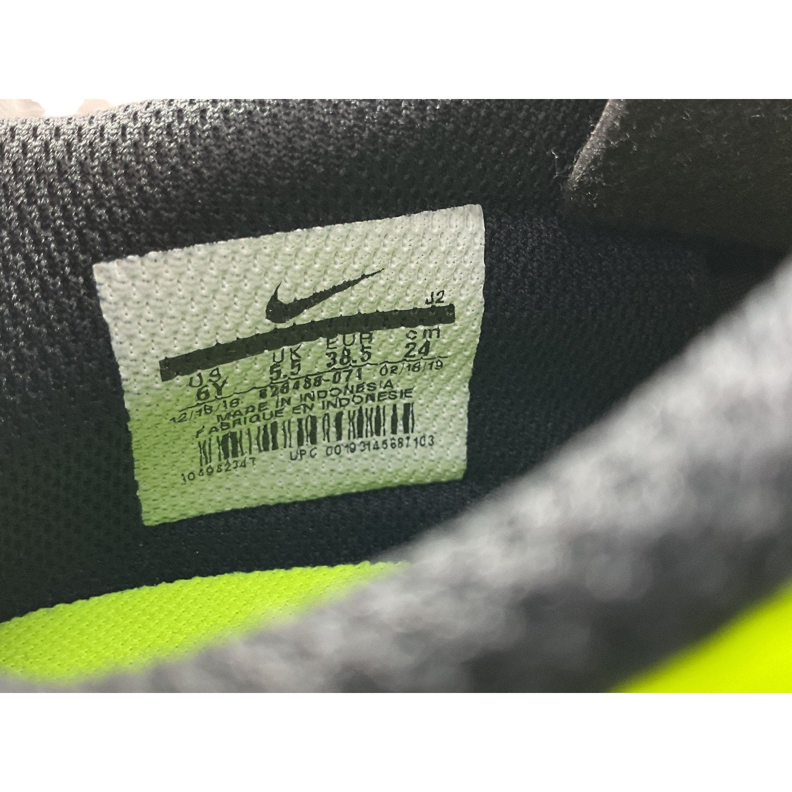 Tenis tacos 6Y (Nike)