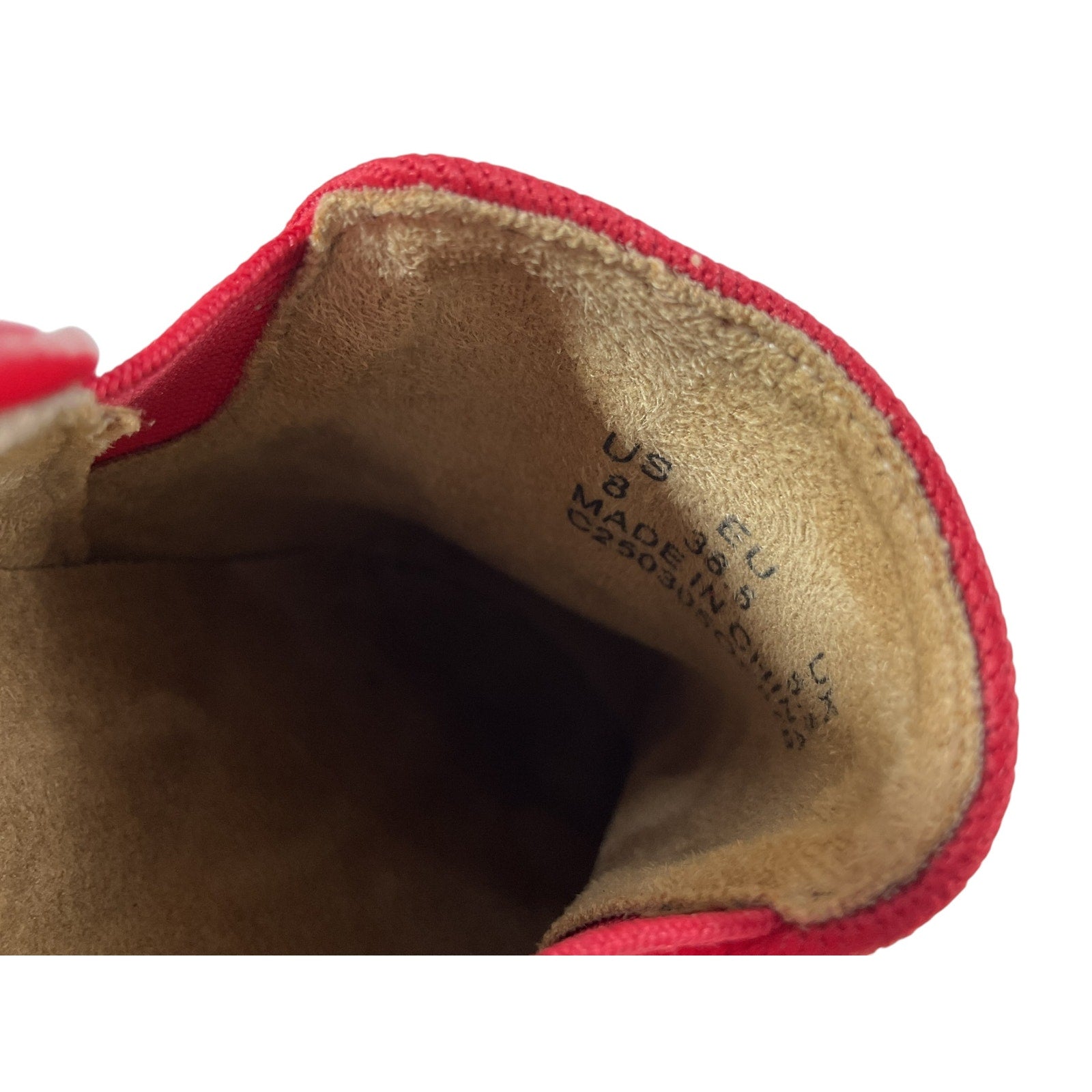 Zapato 8 (Amazon Essentials)