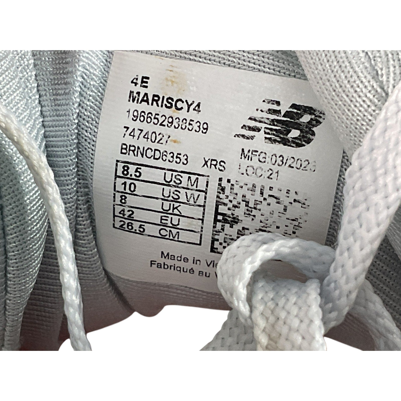 Tenis 8.5 (New Balance)
