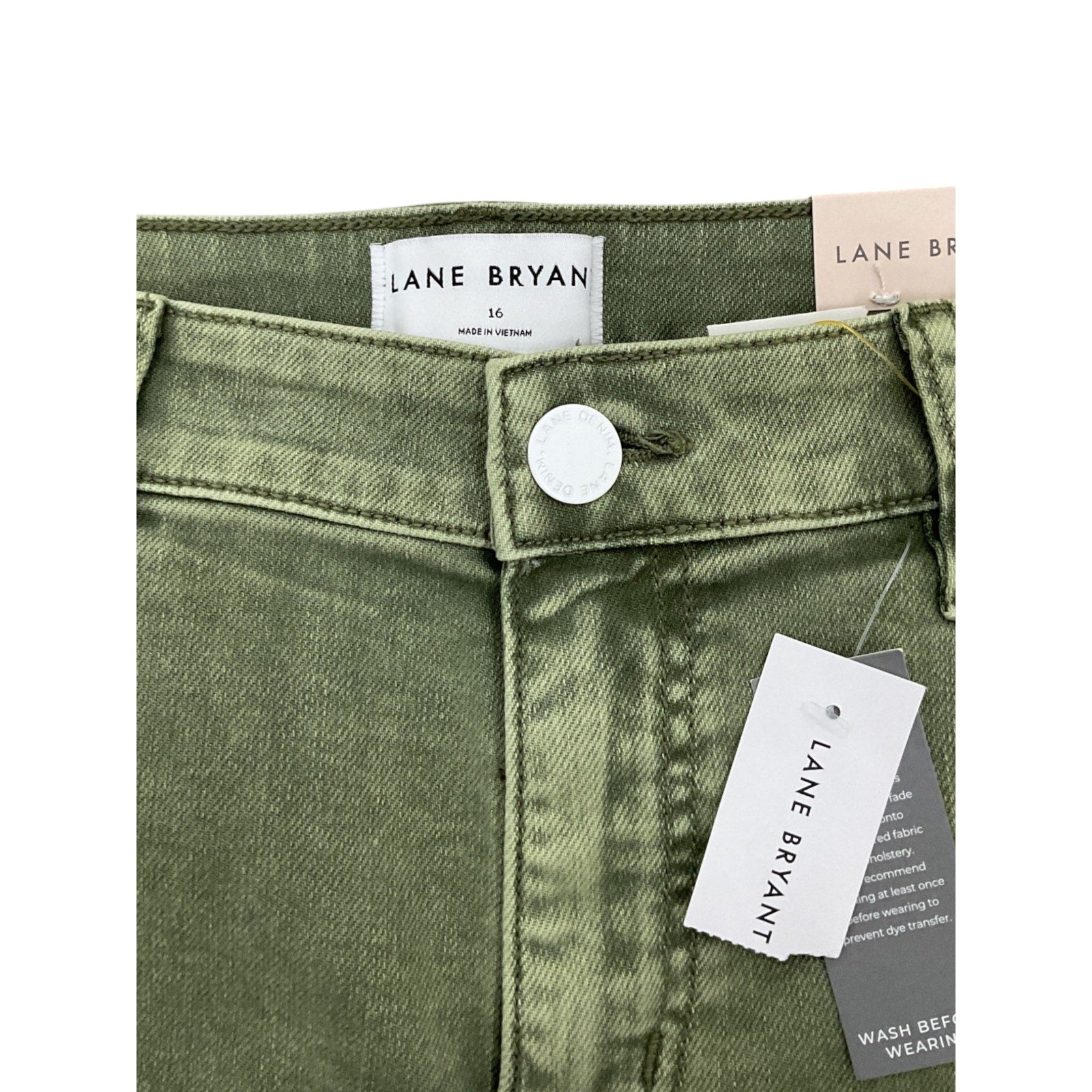 Short 16 (LANE BRYANT)