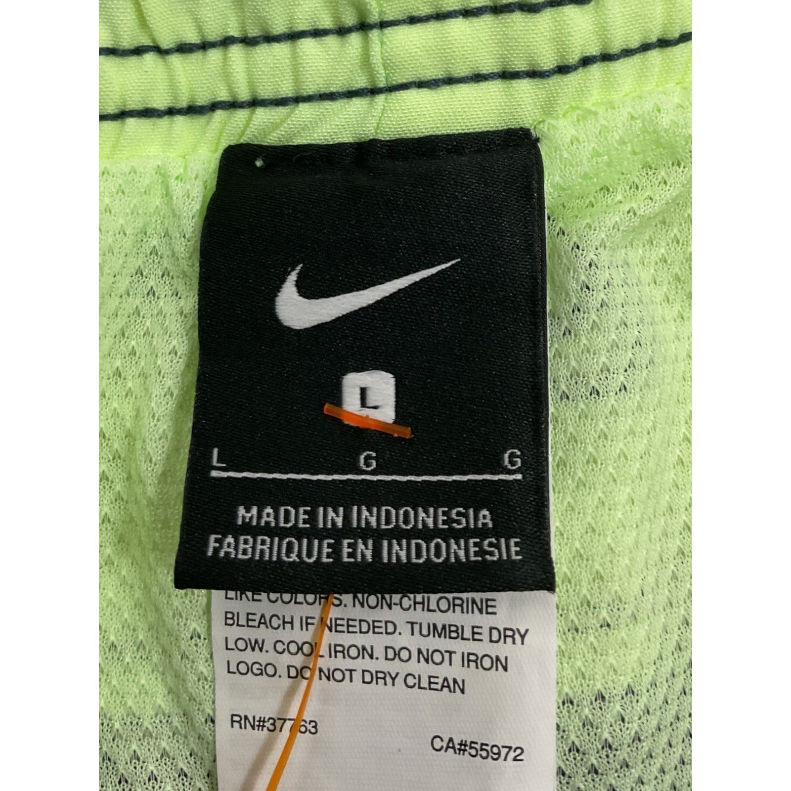Short L (Nike)