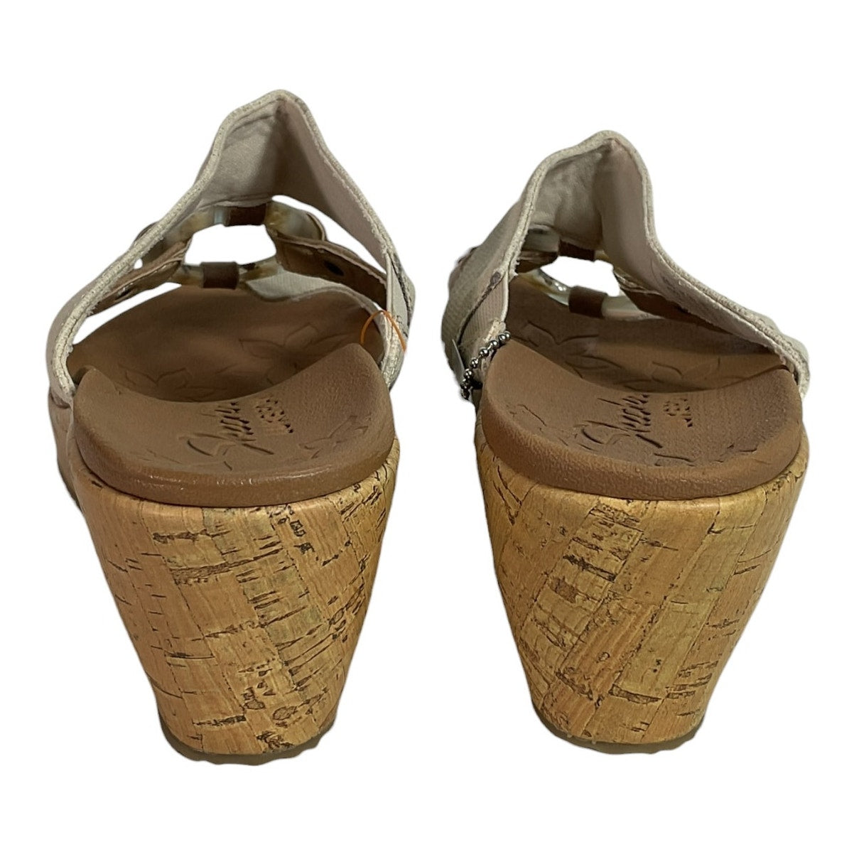 Plataforma 8 (Skechers)