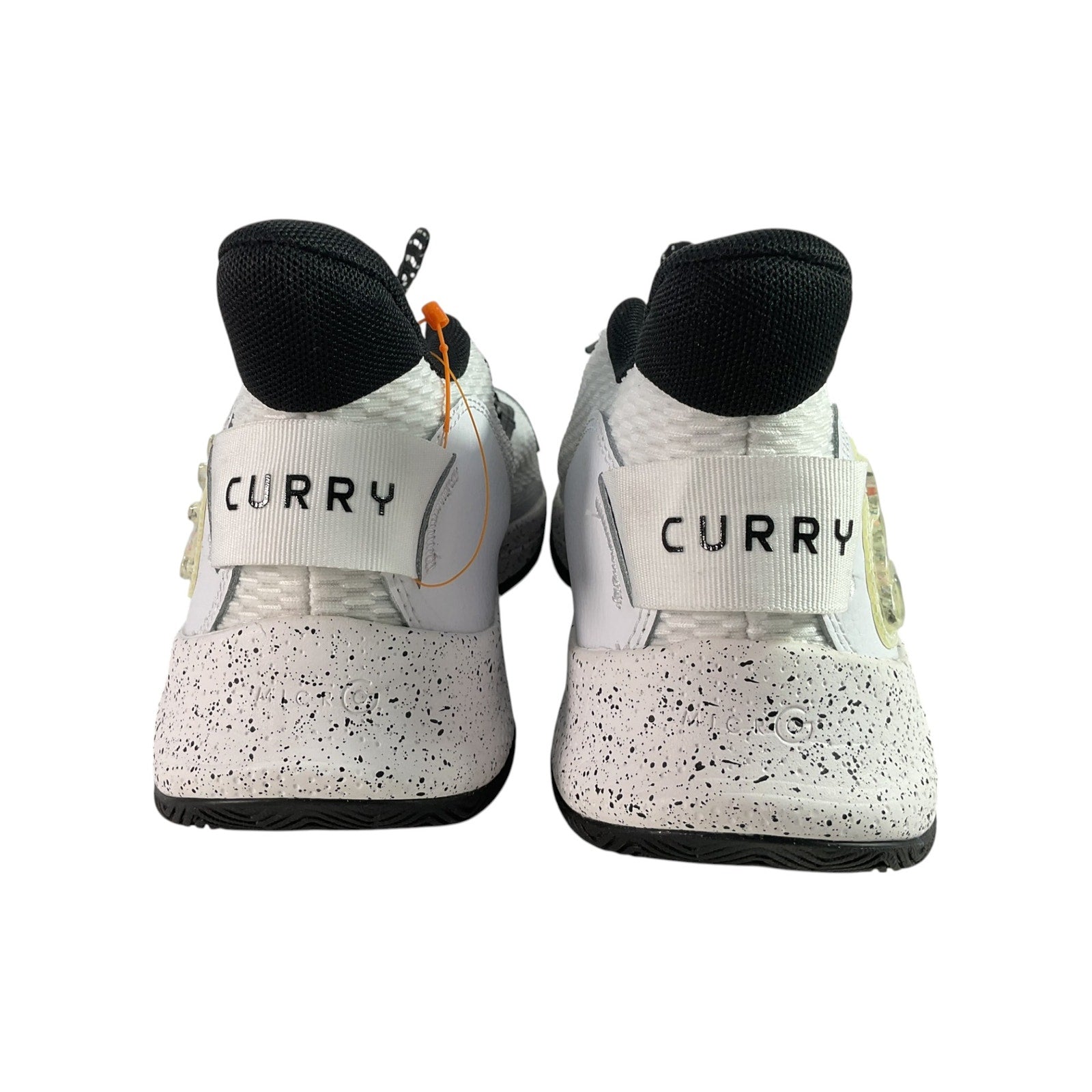 Tenis 9  (UNDER ARMOUR)