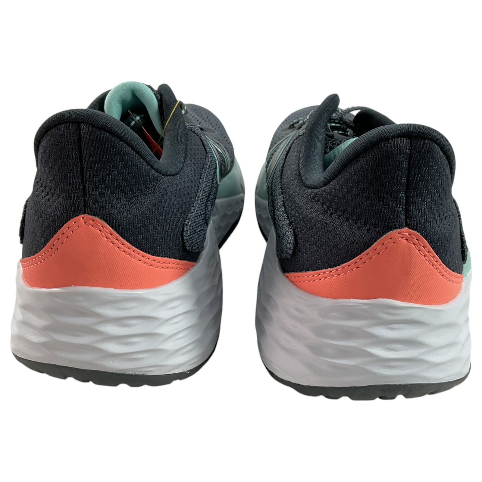 Tenis 9 (New Balance)