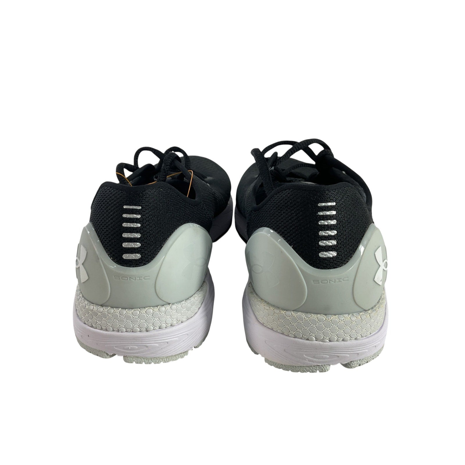 Tenis 9.5 (UNDER ARMOUR)