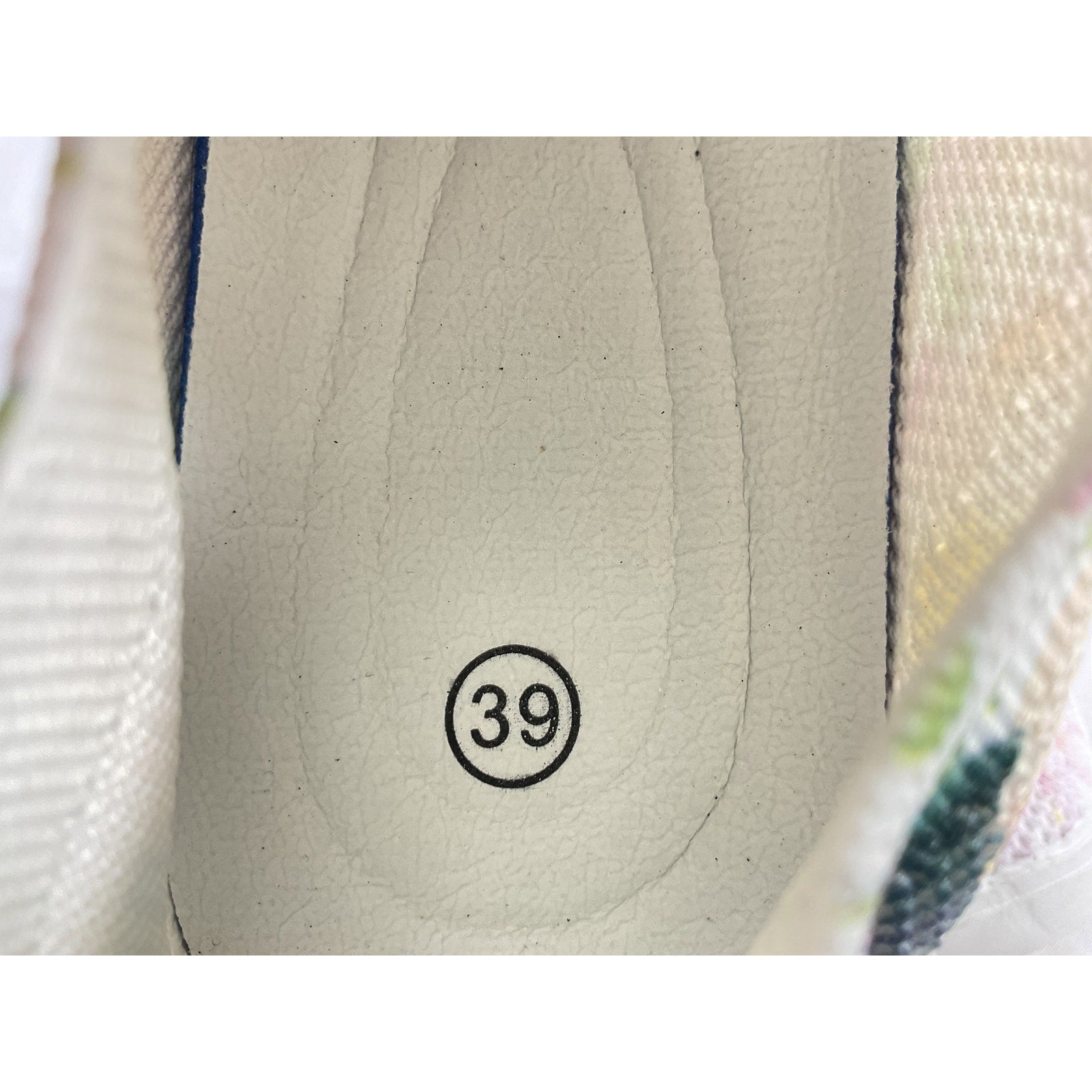 Tenis 8