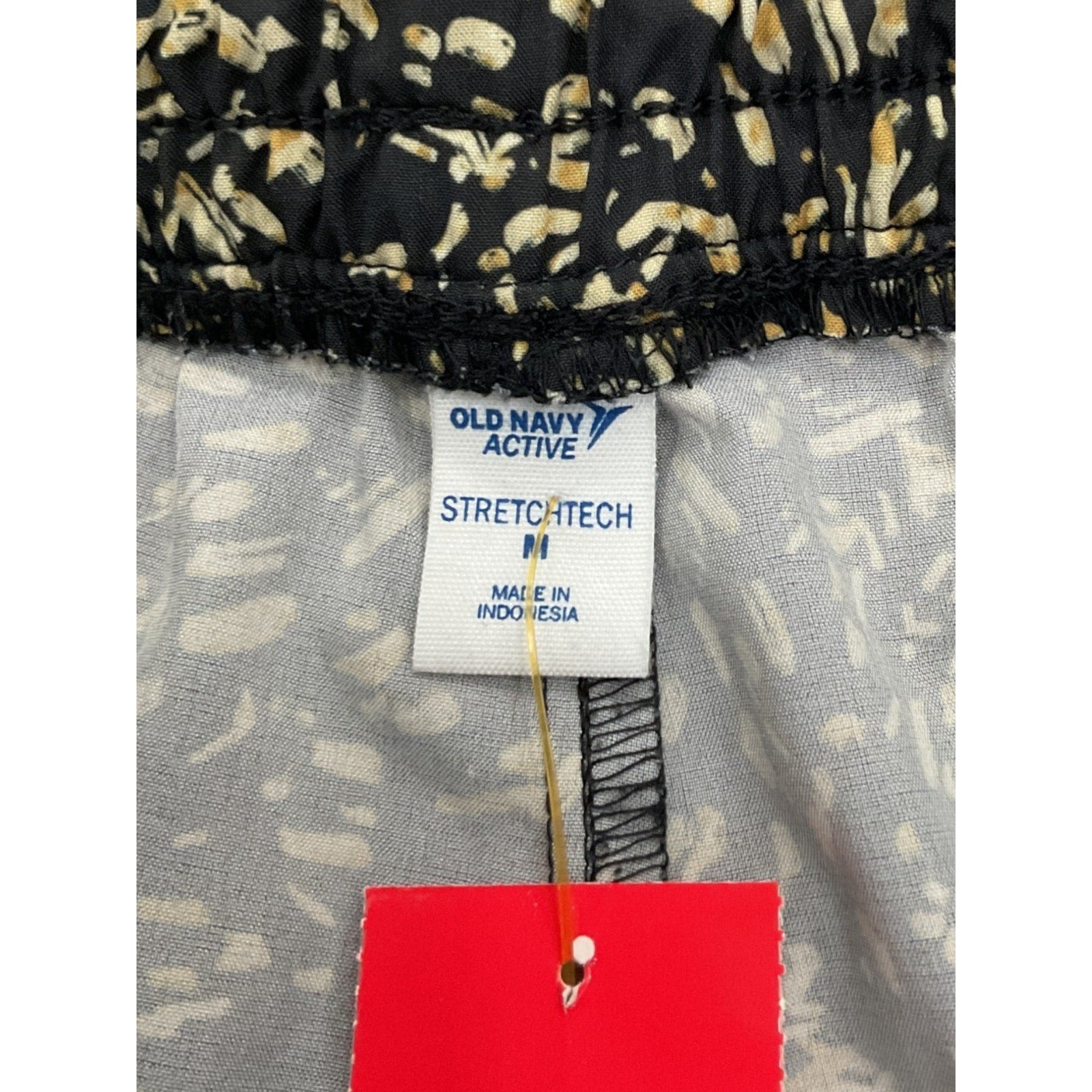 Short M (Old Navy)