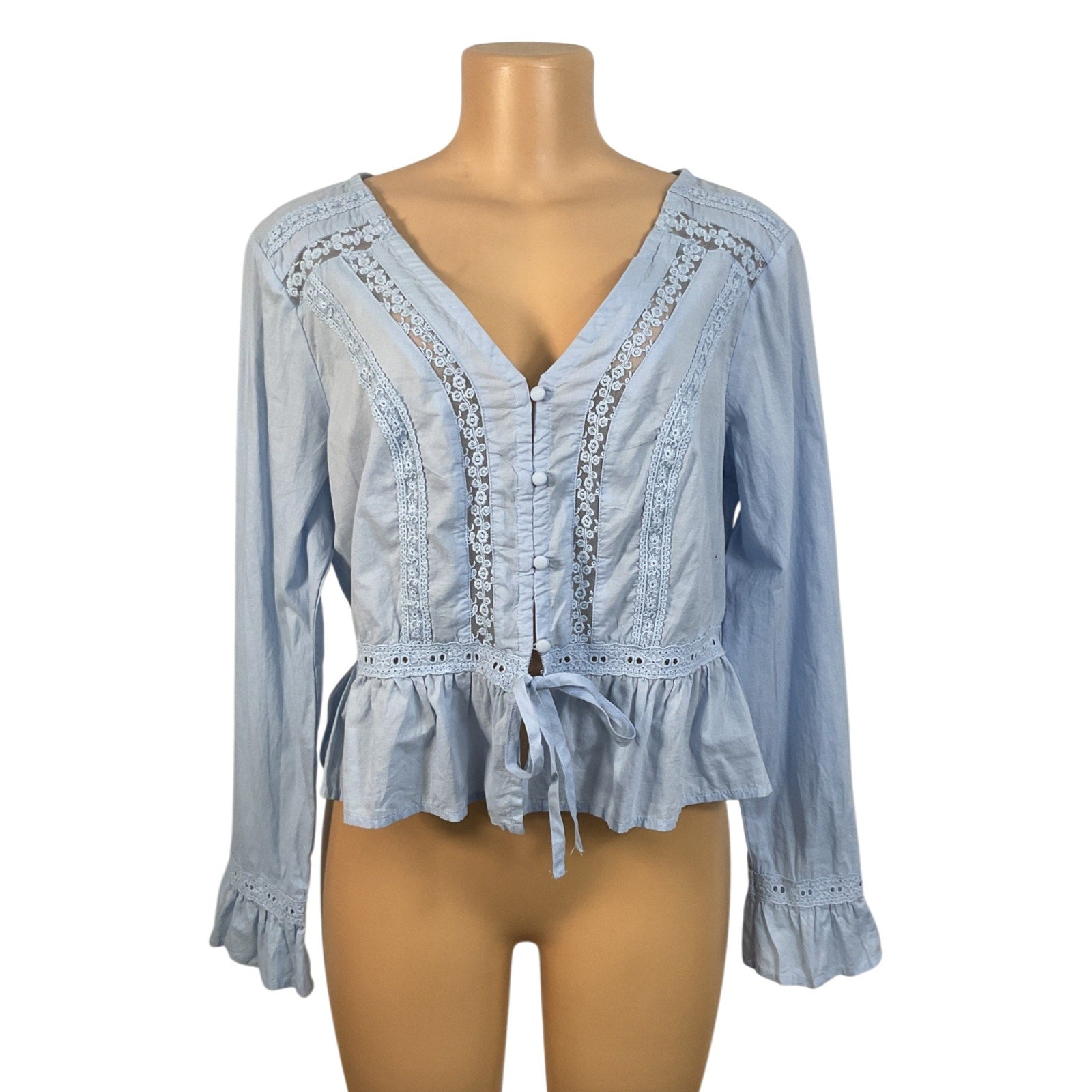 Blusa M (Universal Thread)