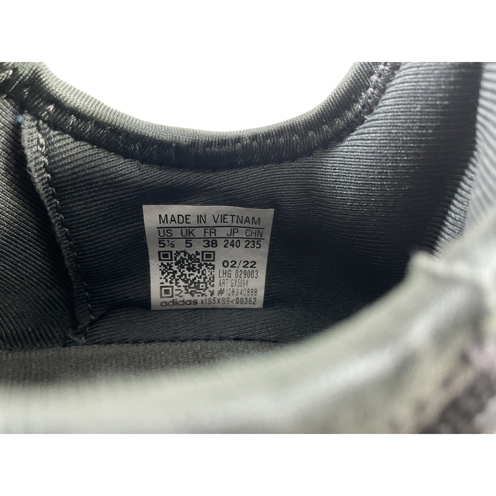 Tenis 5.5 (Adidas)